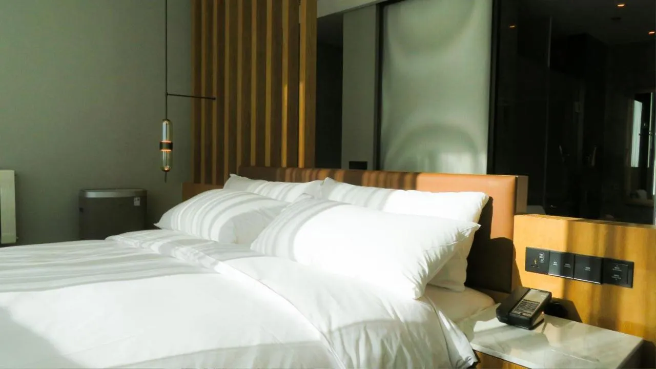 Bedroom, Bed in Courtyard by Marriott Chongli
