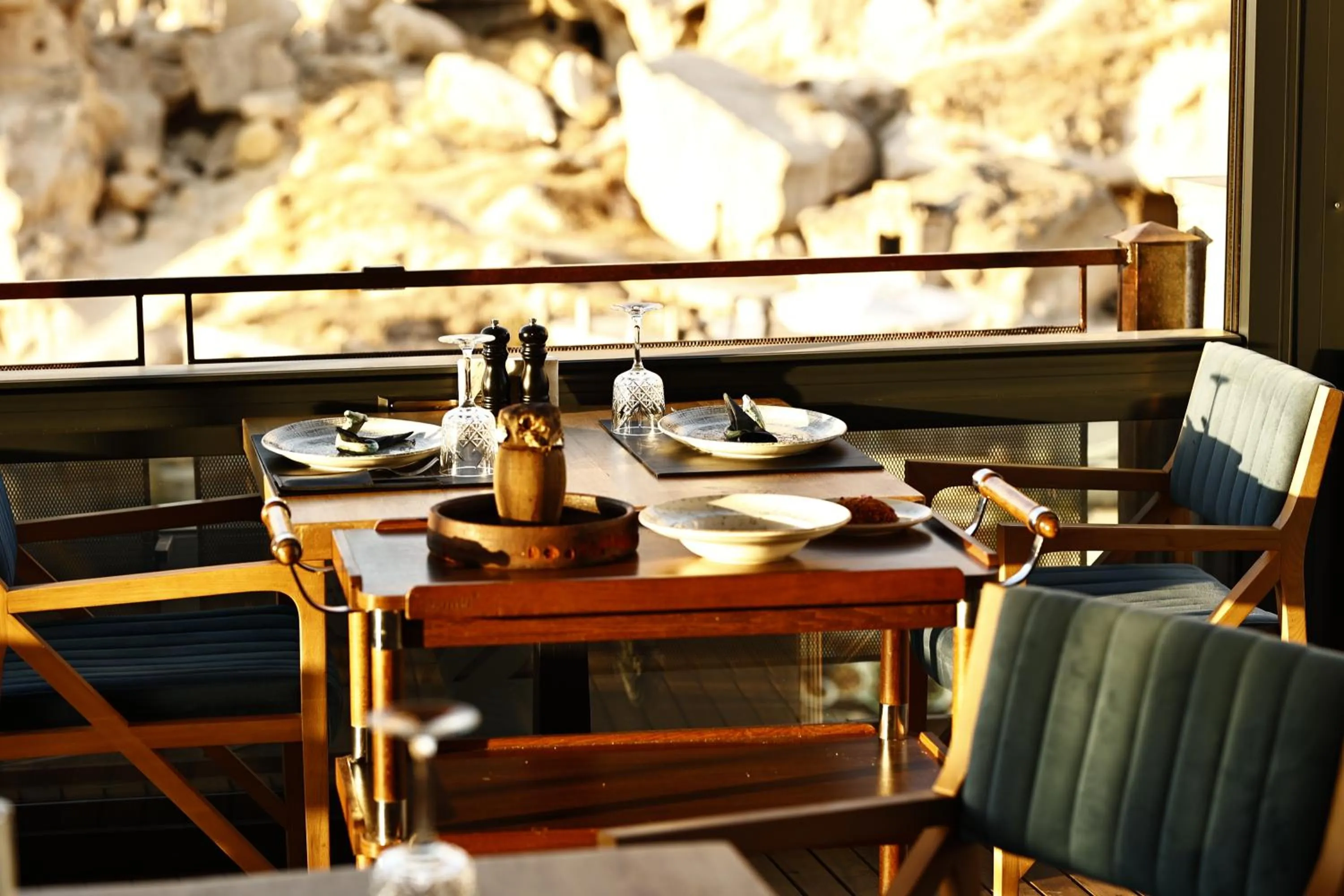 Food and drinks in Bala Cave House