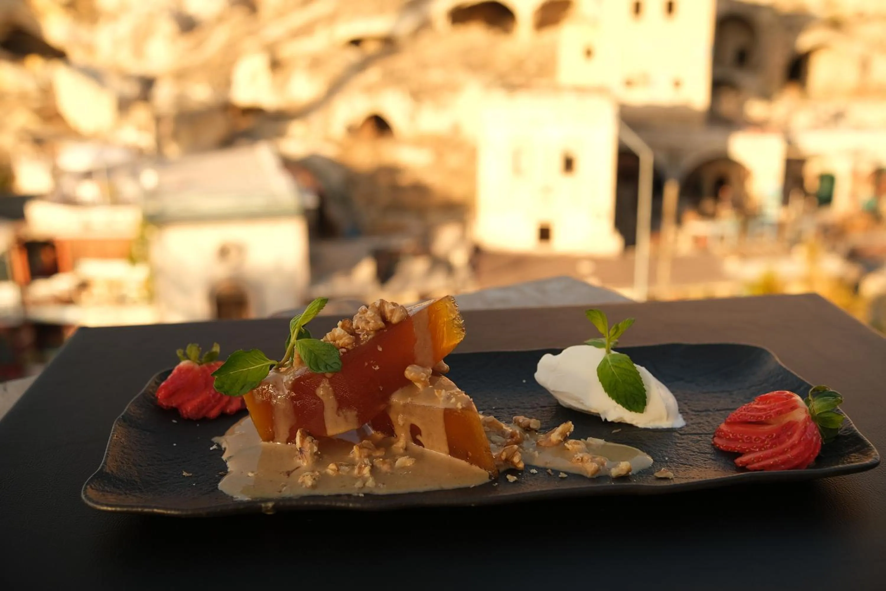 Food and drinks in Bala Cave House