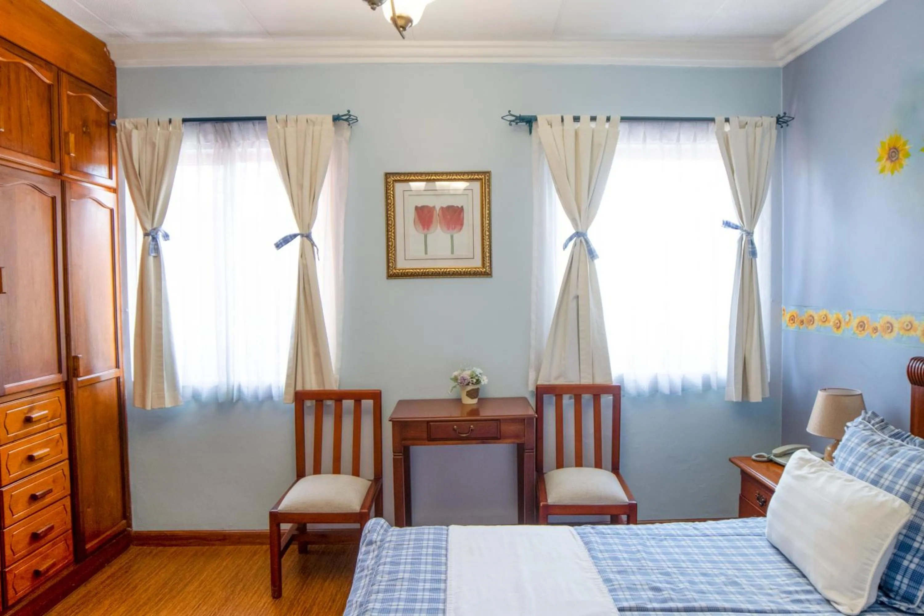 room service, Bed in Hotel Posada del Angel