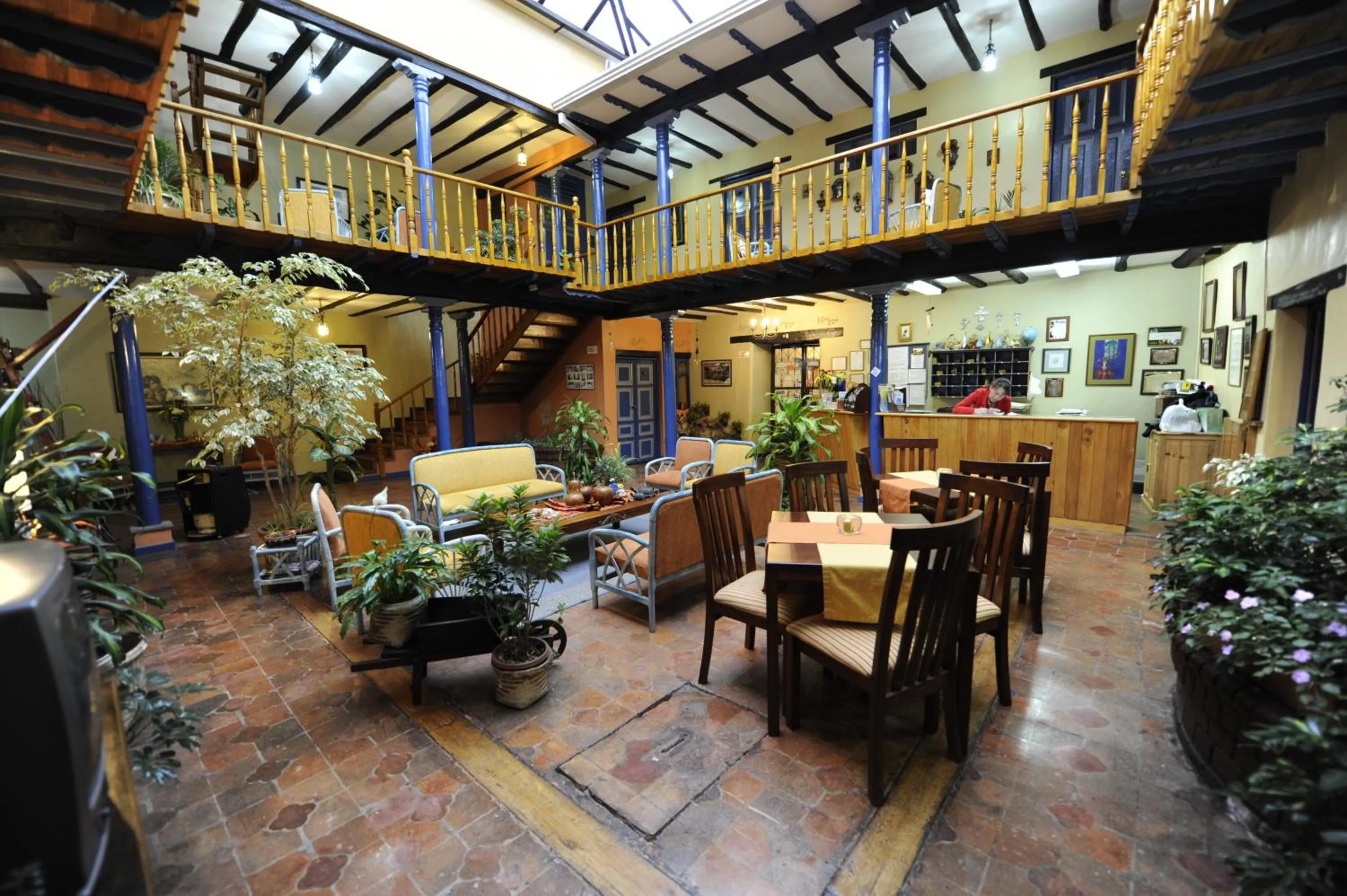 Restaurant/places to eat in Hotel Posada del Angel