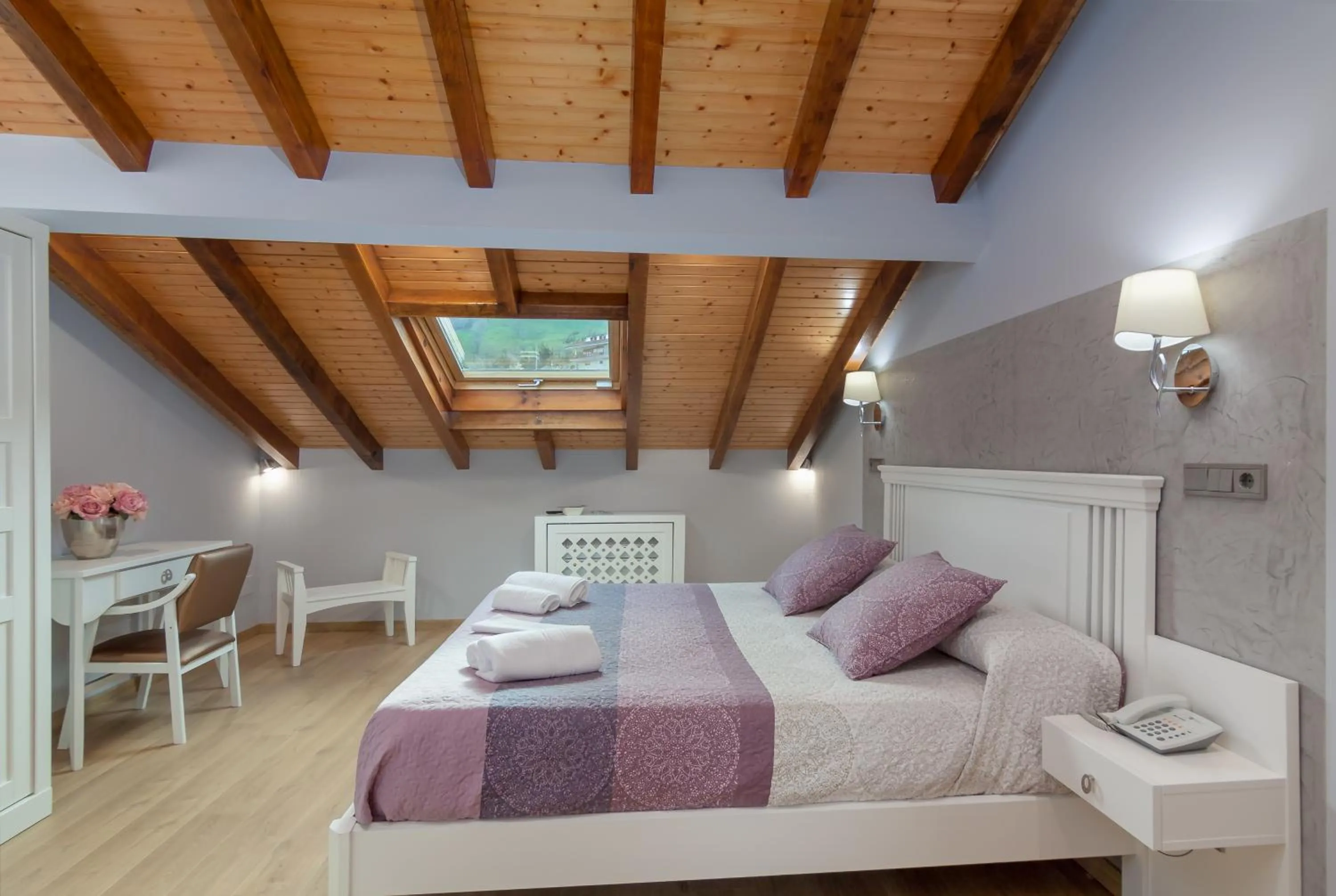 Bed in Hotel La Terraza De Puente Viesgo