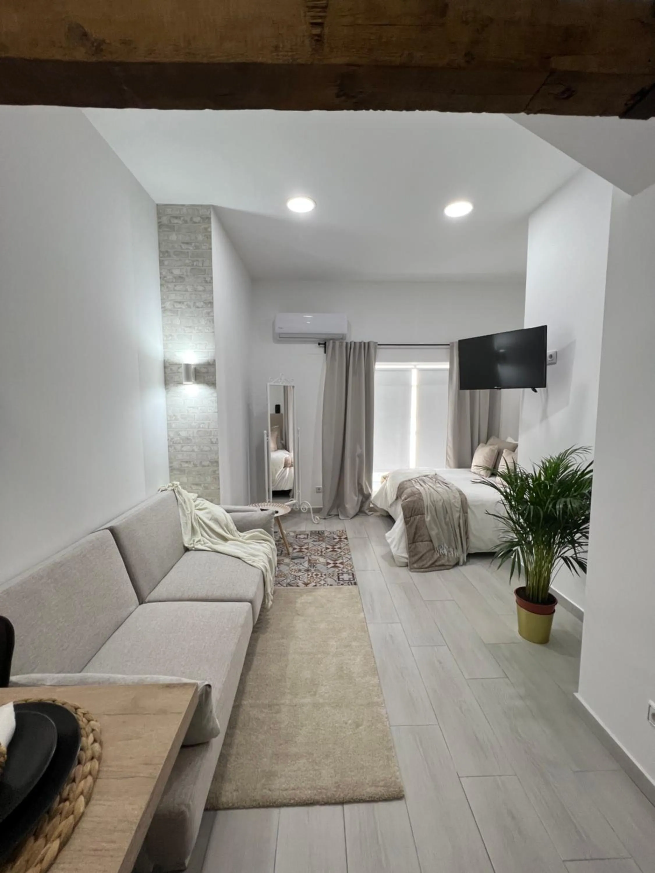 Seating Area in Suites Chic