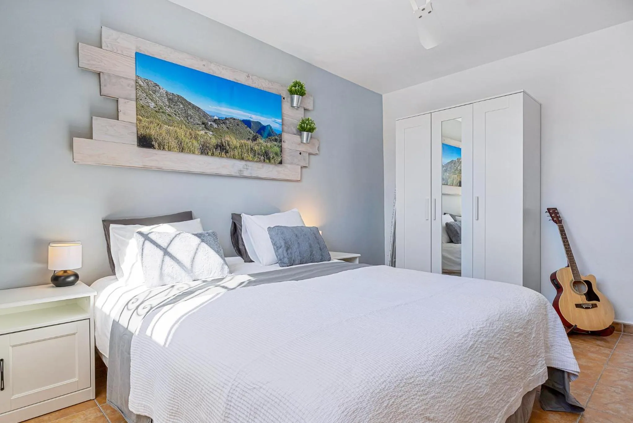 Bed in Monda Heights close to Marbella