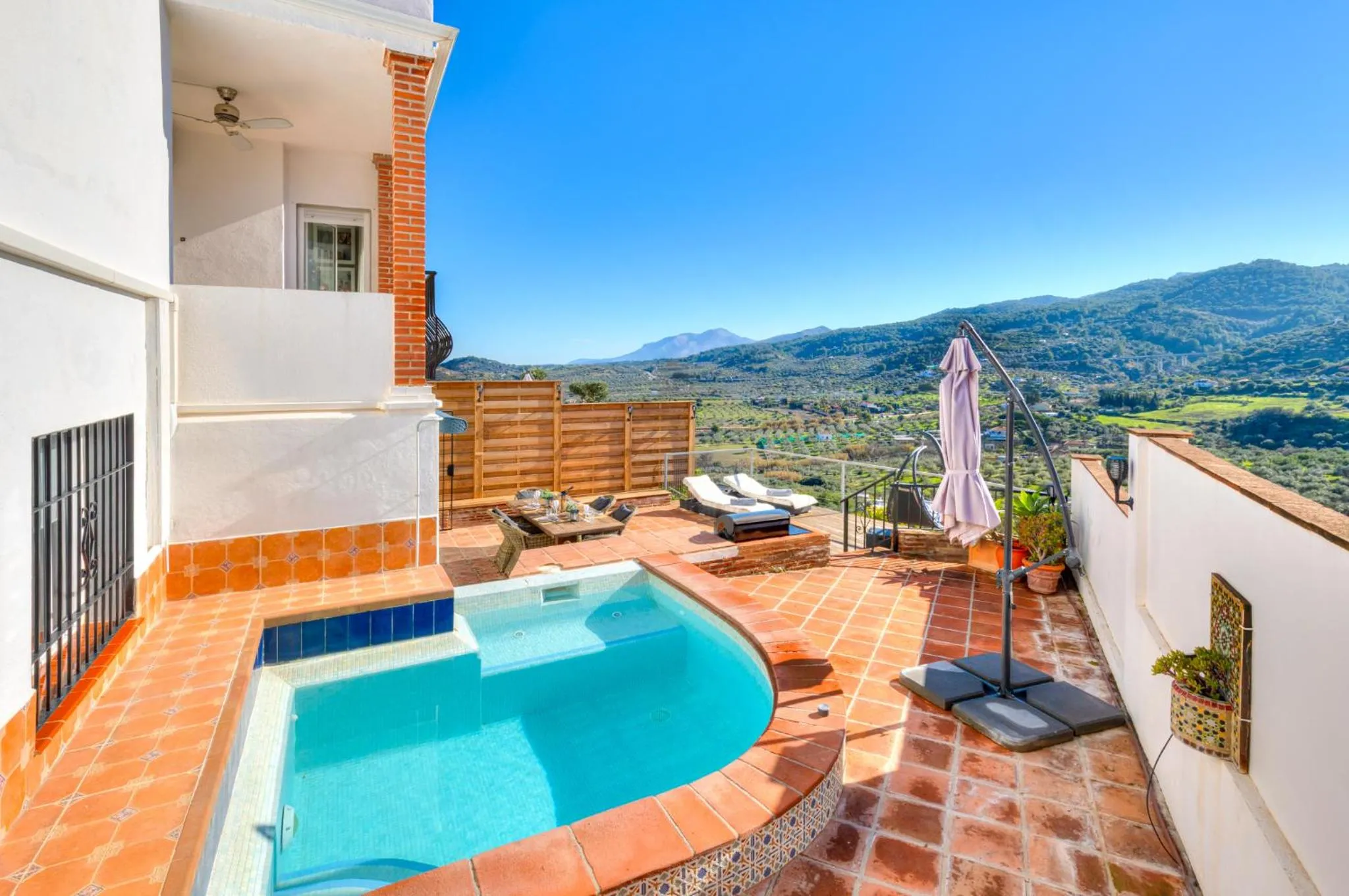 Mountain view in Monda Heights close to Marbella