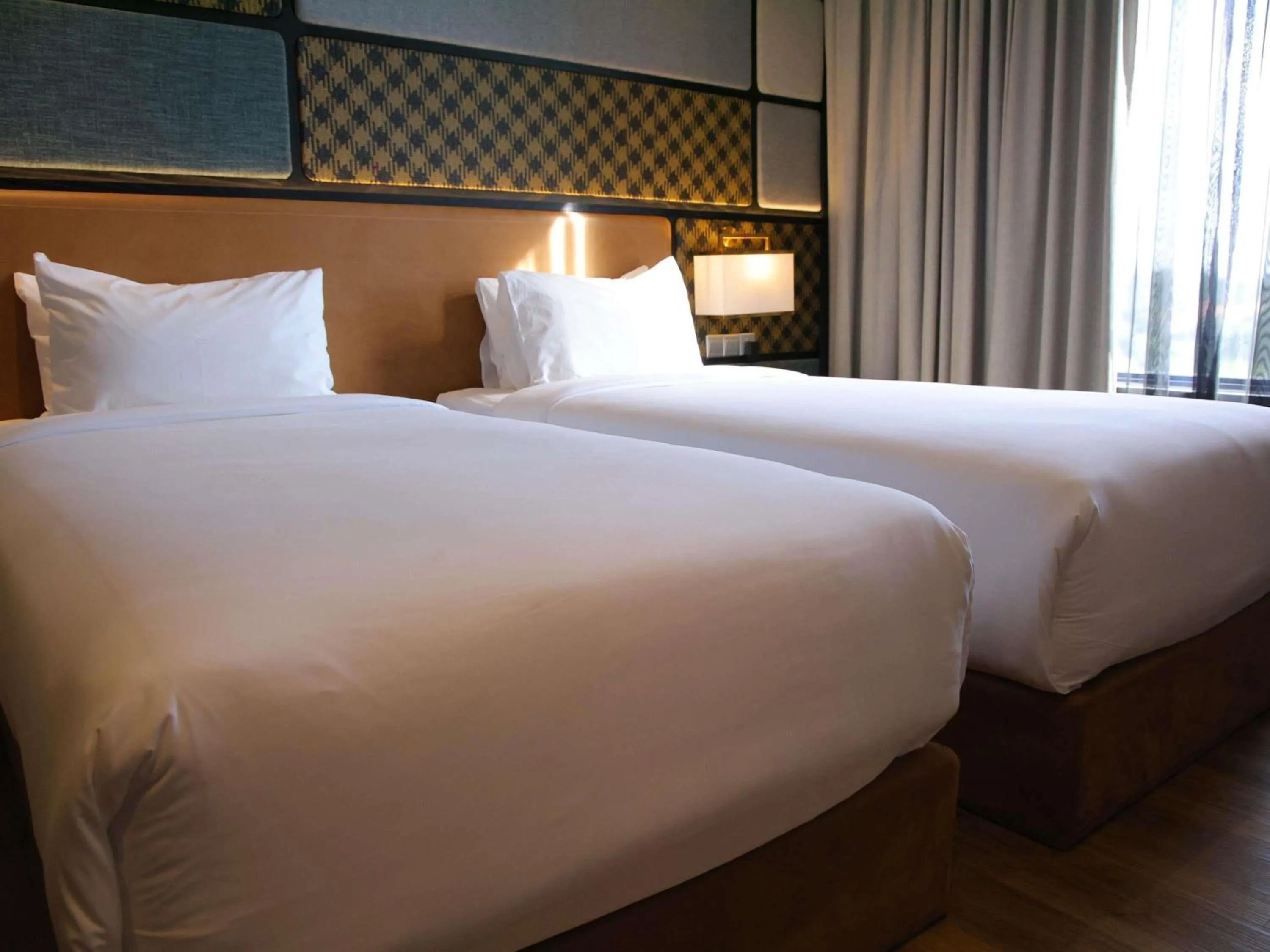 Bedroom, Bed in Mercure Miri City Centre