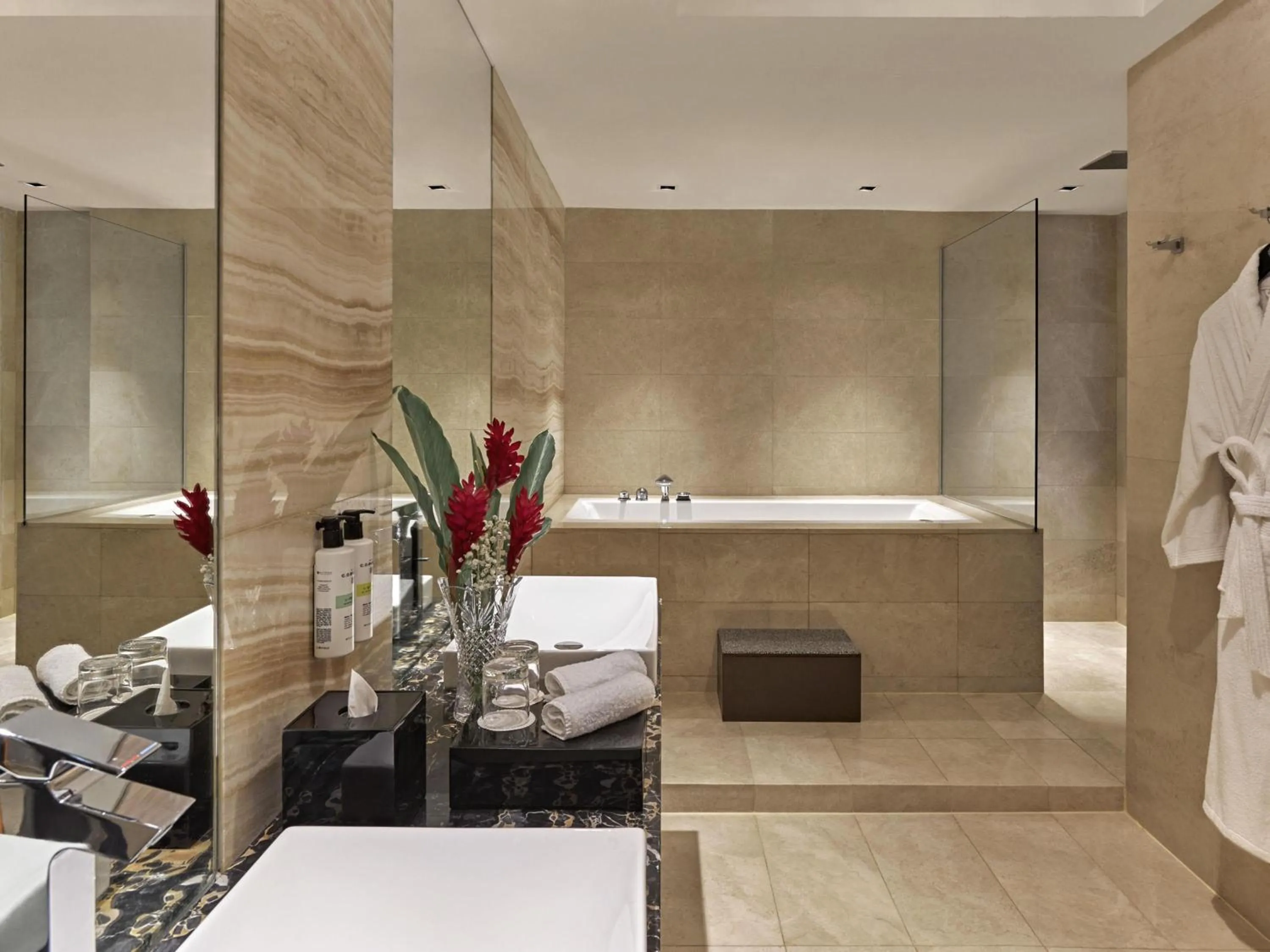 Bedroom, Bed in Pullman Singapore Orchard