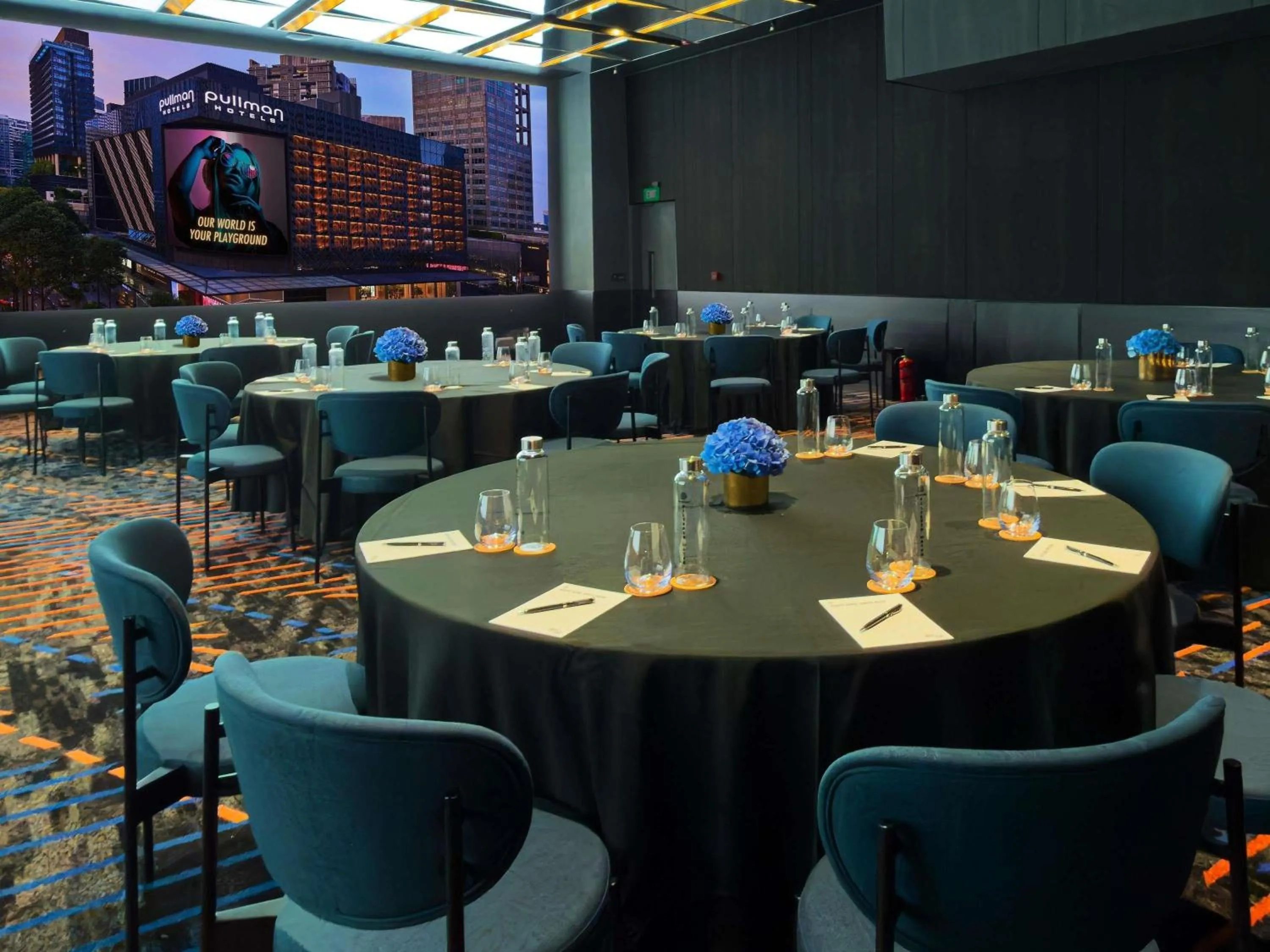 Meeting/conference room in Pullman Singapore Orchard