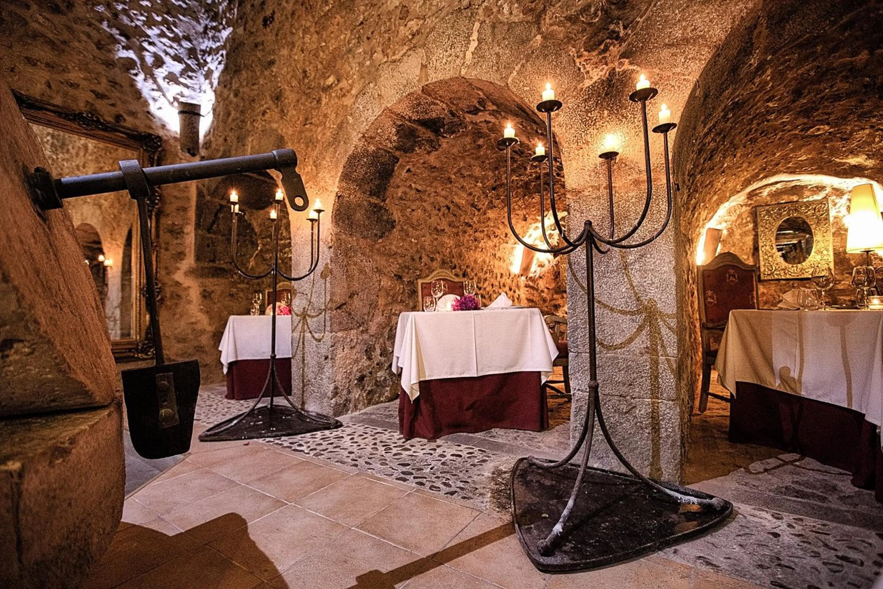 Restaurant/places to eat in Posada del Marqués I A Slow Design Hotel