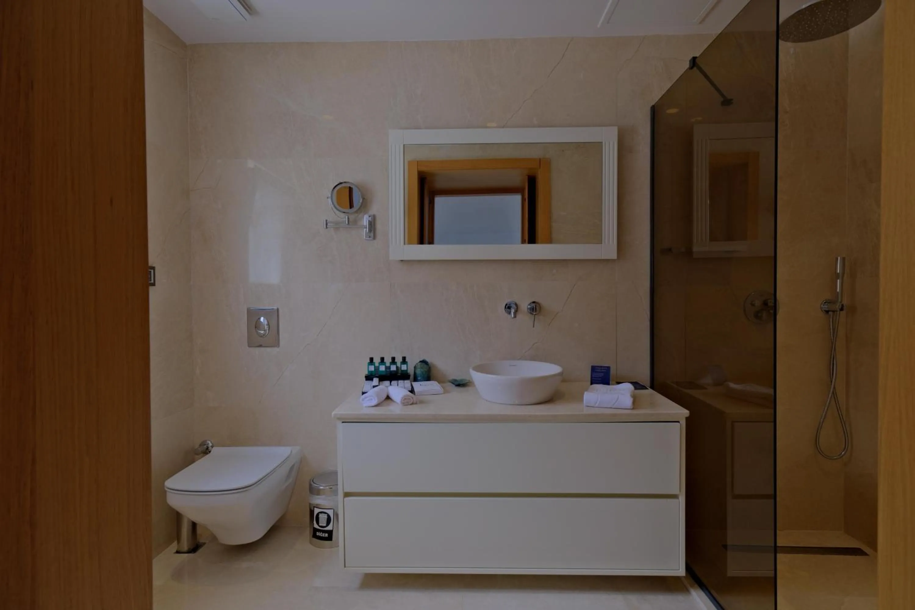 Bathroom in Lures Hotel