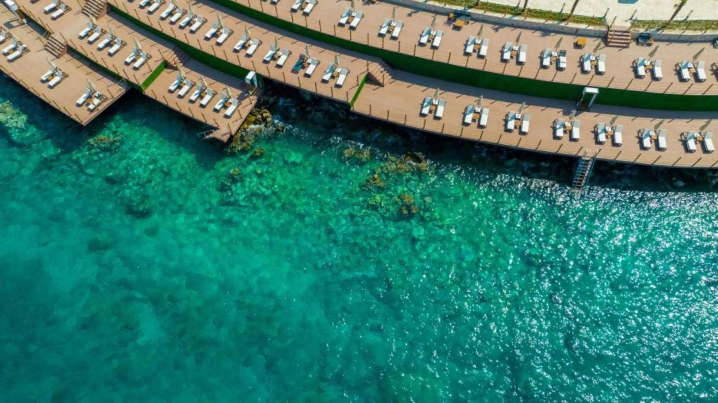 Beach in Lures Hotel