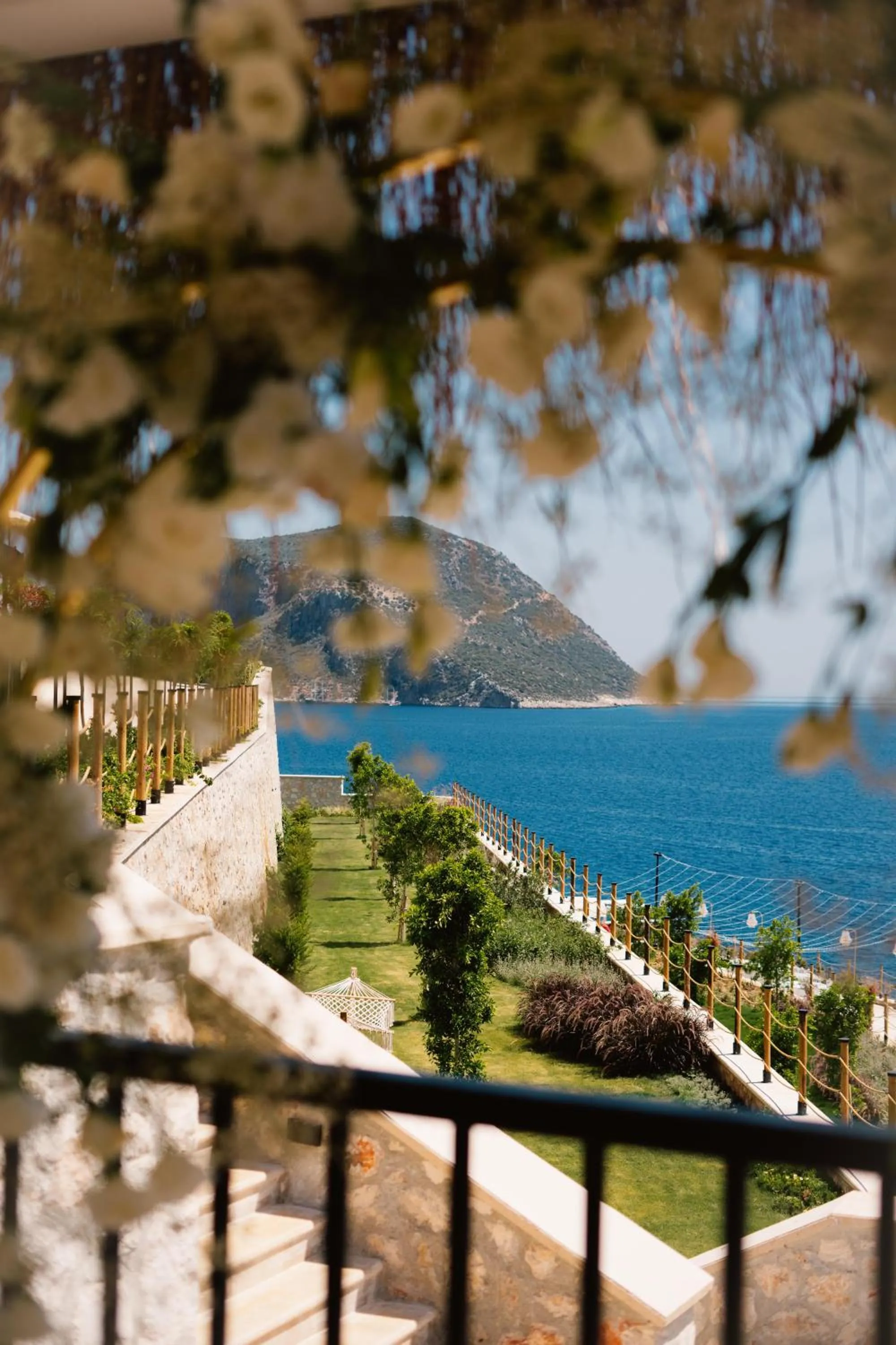 Balcony/Terrace in Lures Hotel