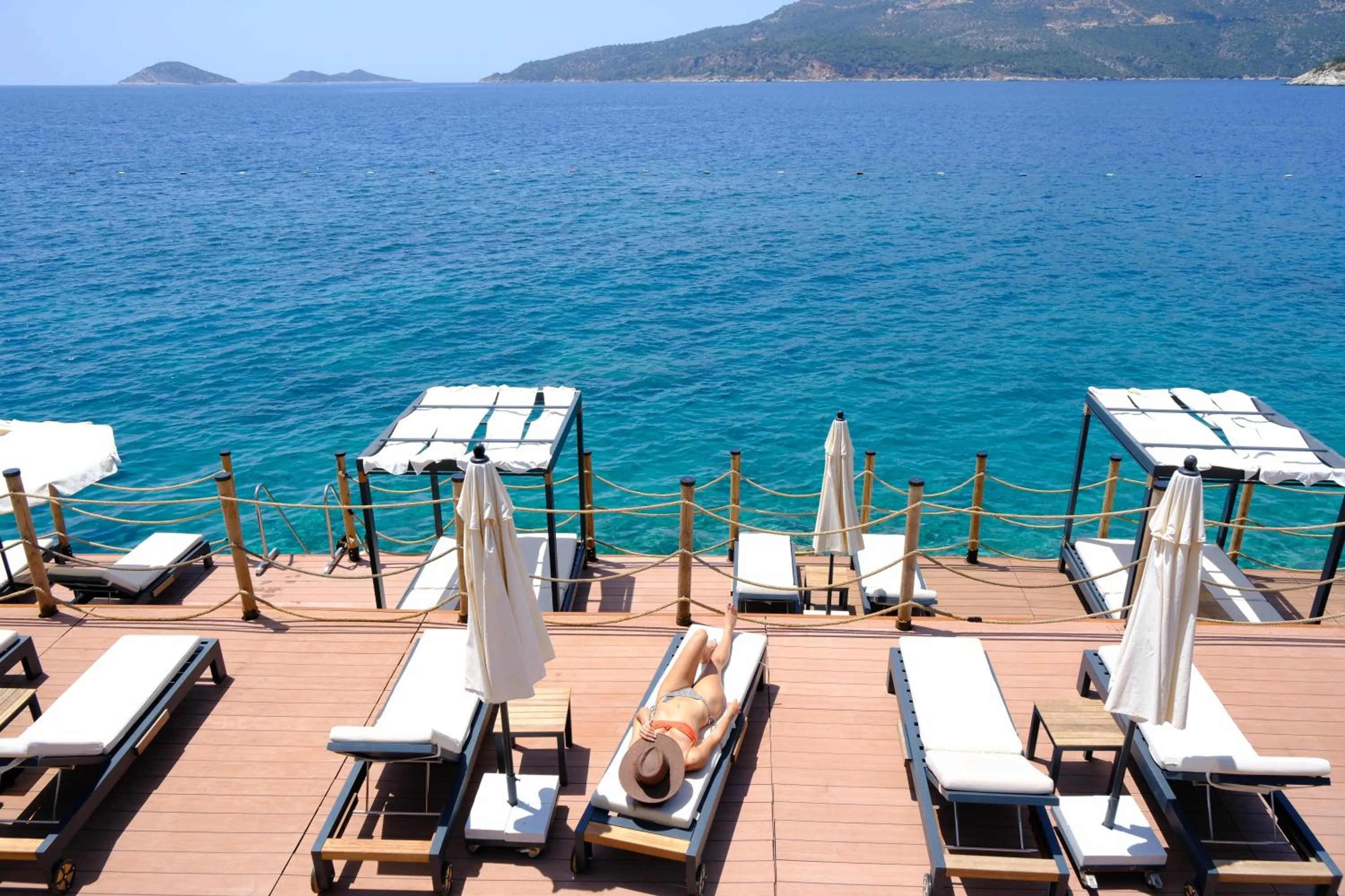 Beach in Lures Hotel