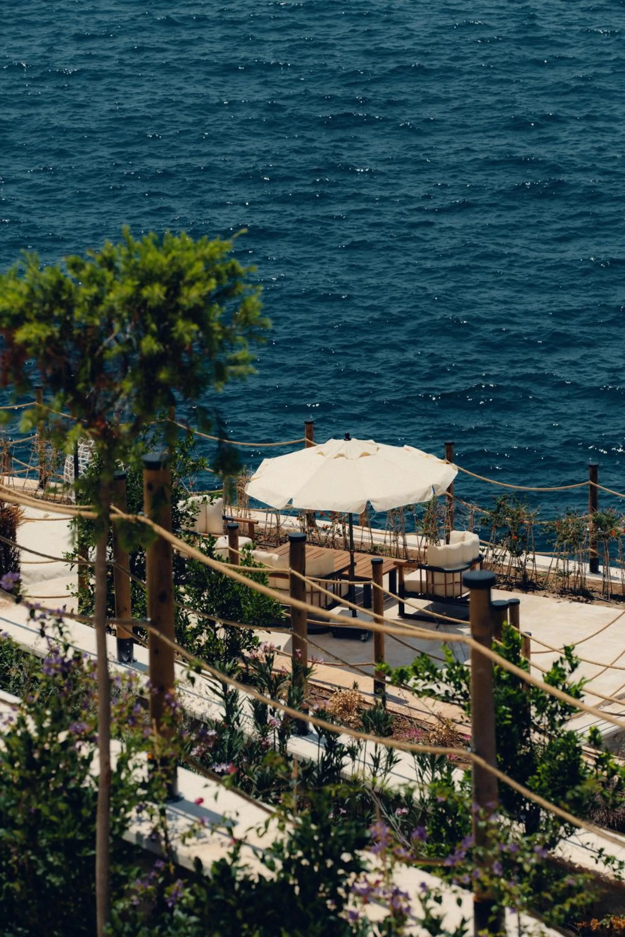 Beach in Lures Hotel