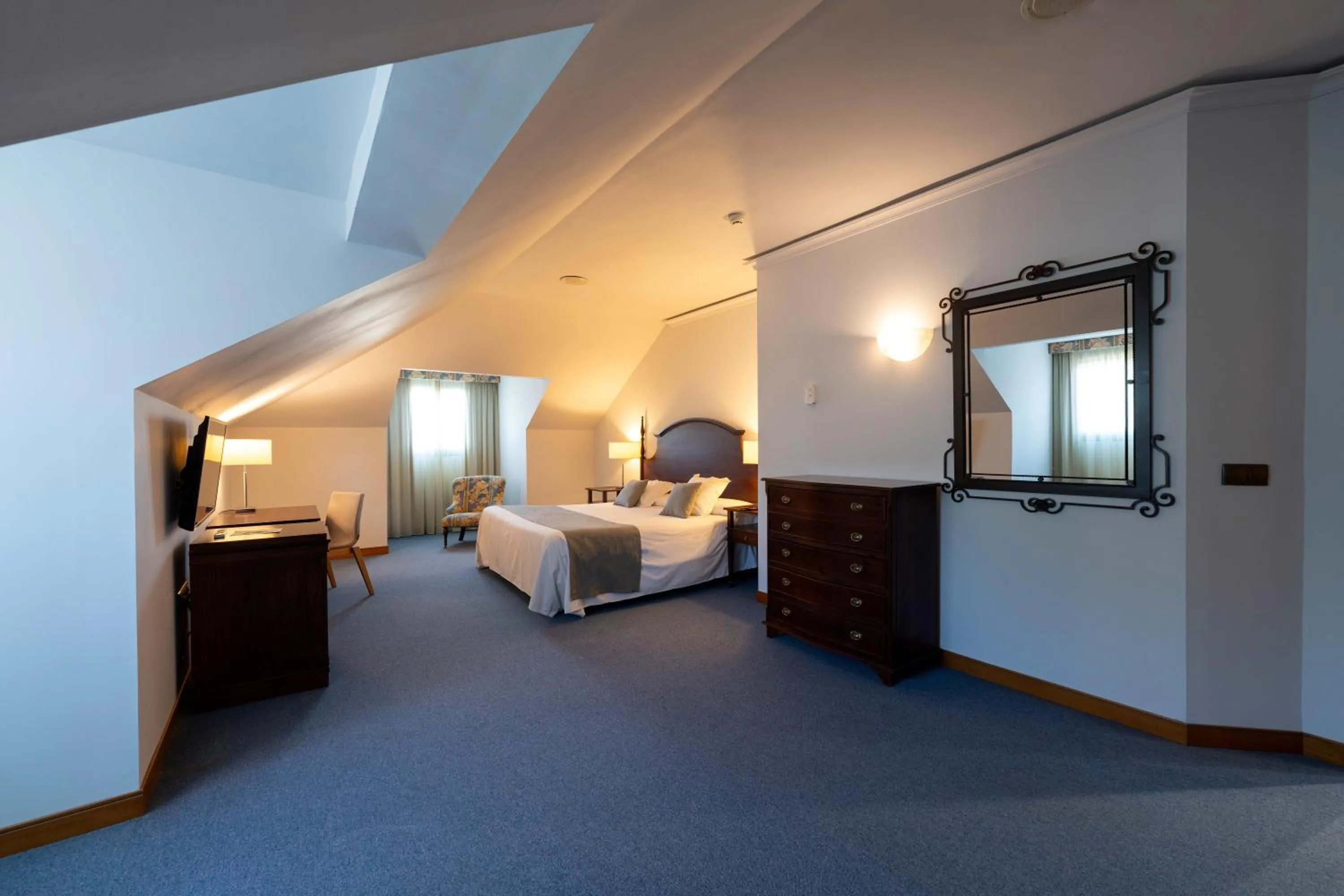 Bedroom, Bed in Hotel Antequera Hills