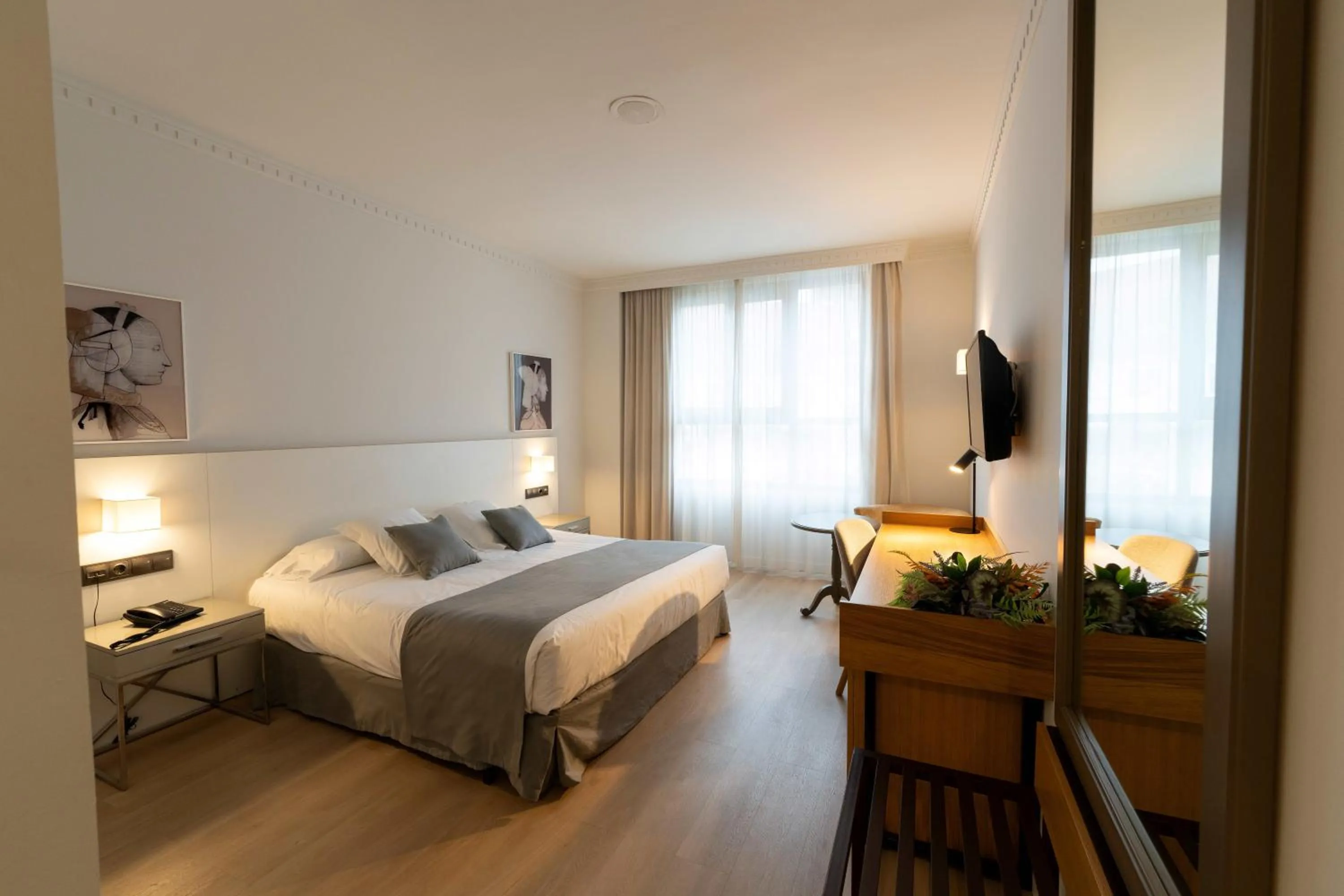 Bedroom, Bed in Hotel Antequera Hills