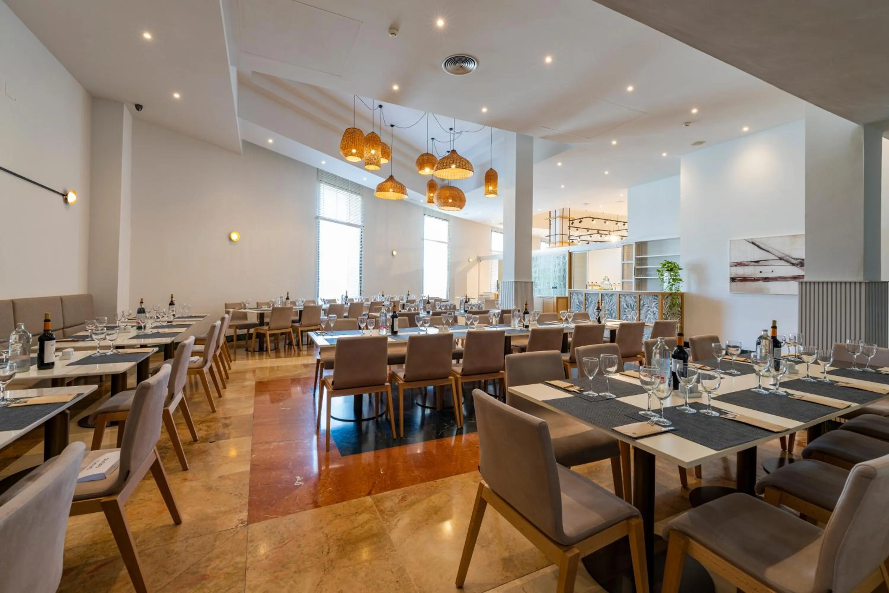 Dining area in Hotel Antequera Hills