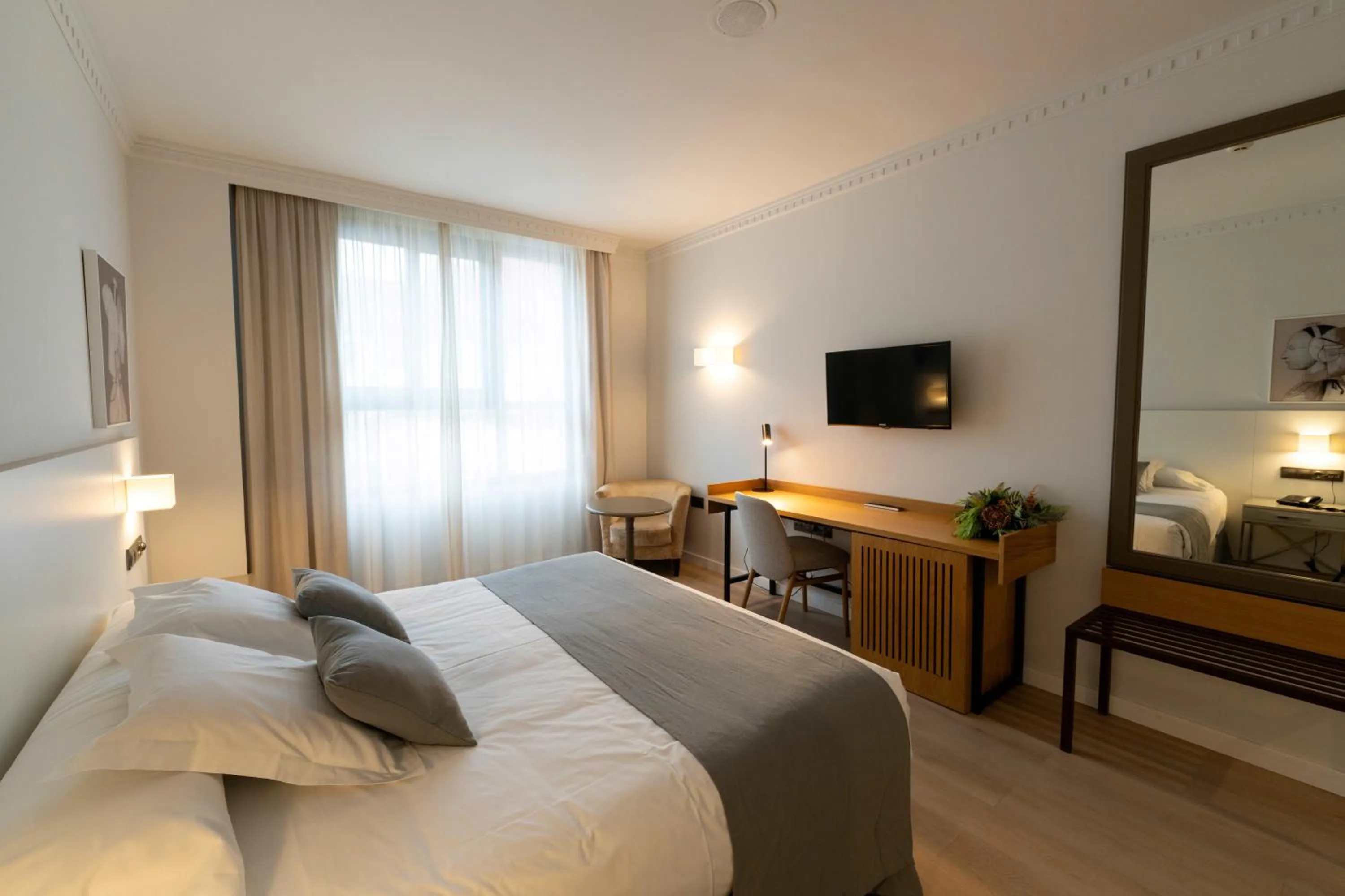 Bedroom, Bed in Hotel Antequera Hills