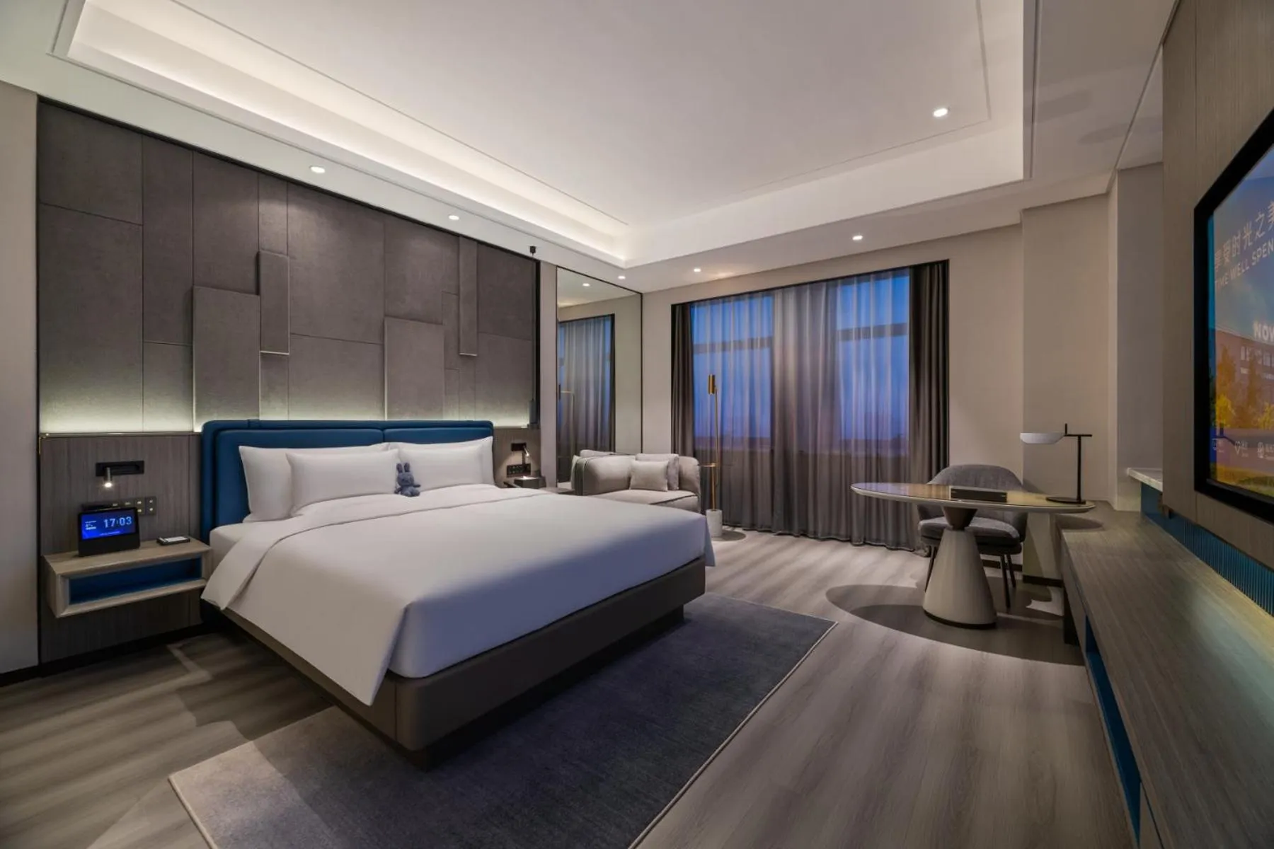 Bedroom in Novotel Kunshan Yangcheng Lake