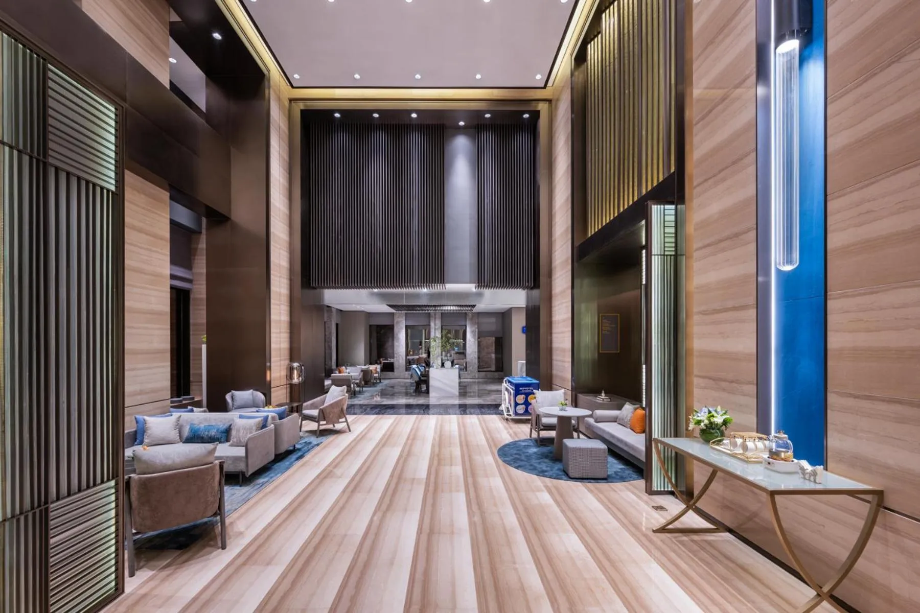 Lobby or reception in Novotel Kunshan Yangcheng Lake