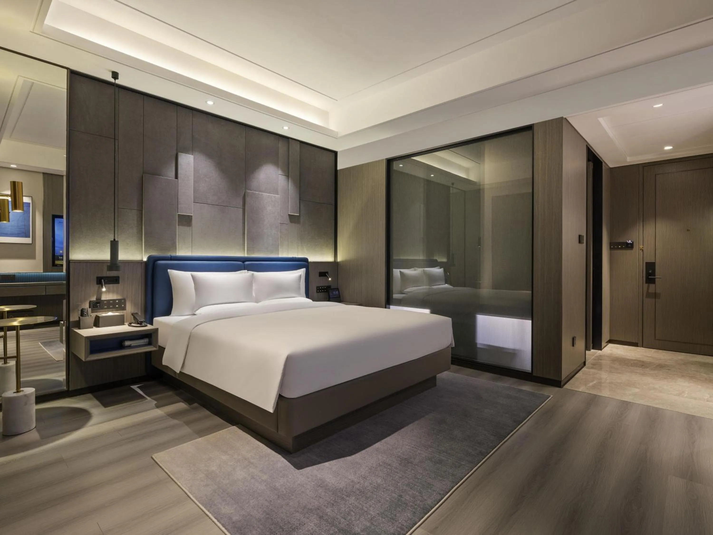 Bedroom, Bed in Novotel Kunshan Yangcheng Lake
