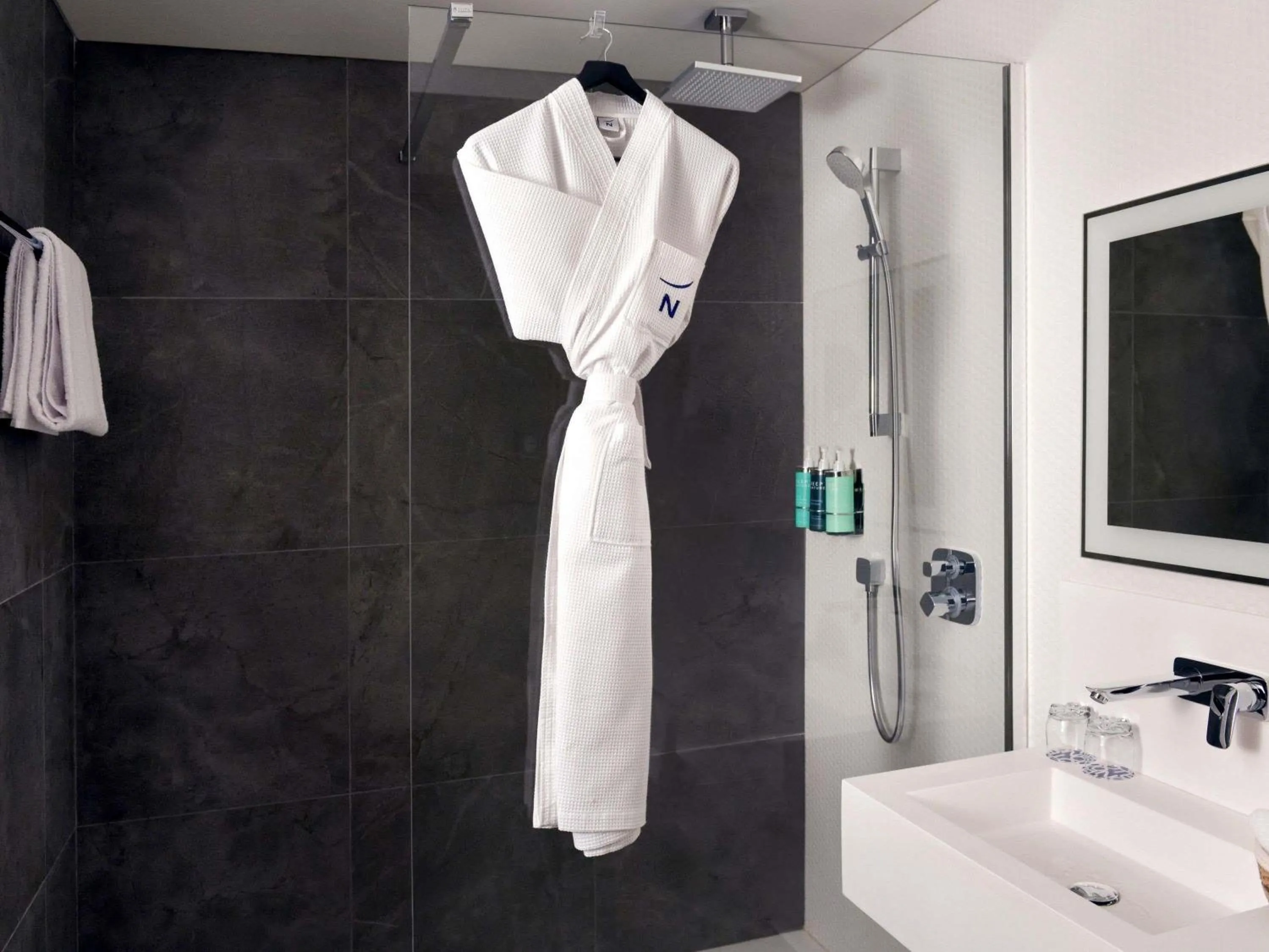 Bedroom in Novotel Kinshasa La Gombe