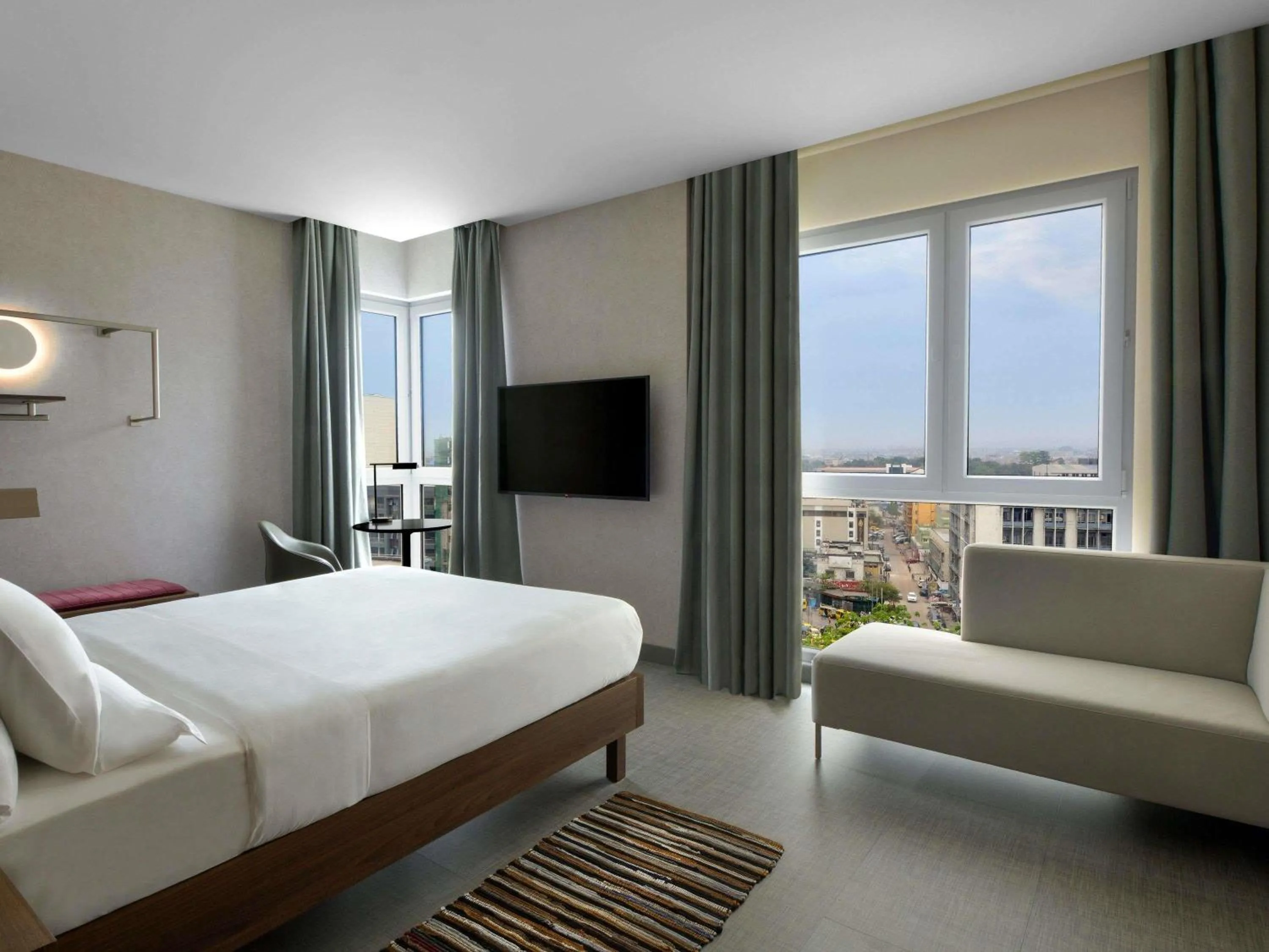 Bedroom, Bed in Novotel Kinshasa La Gombe