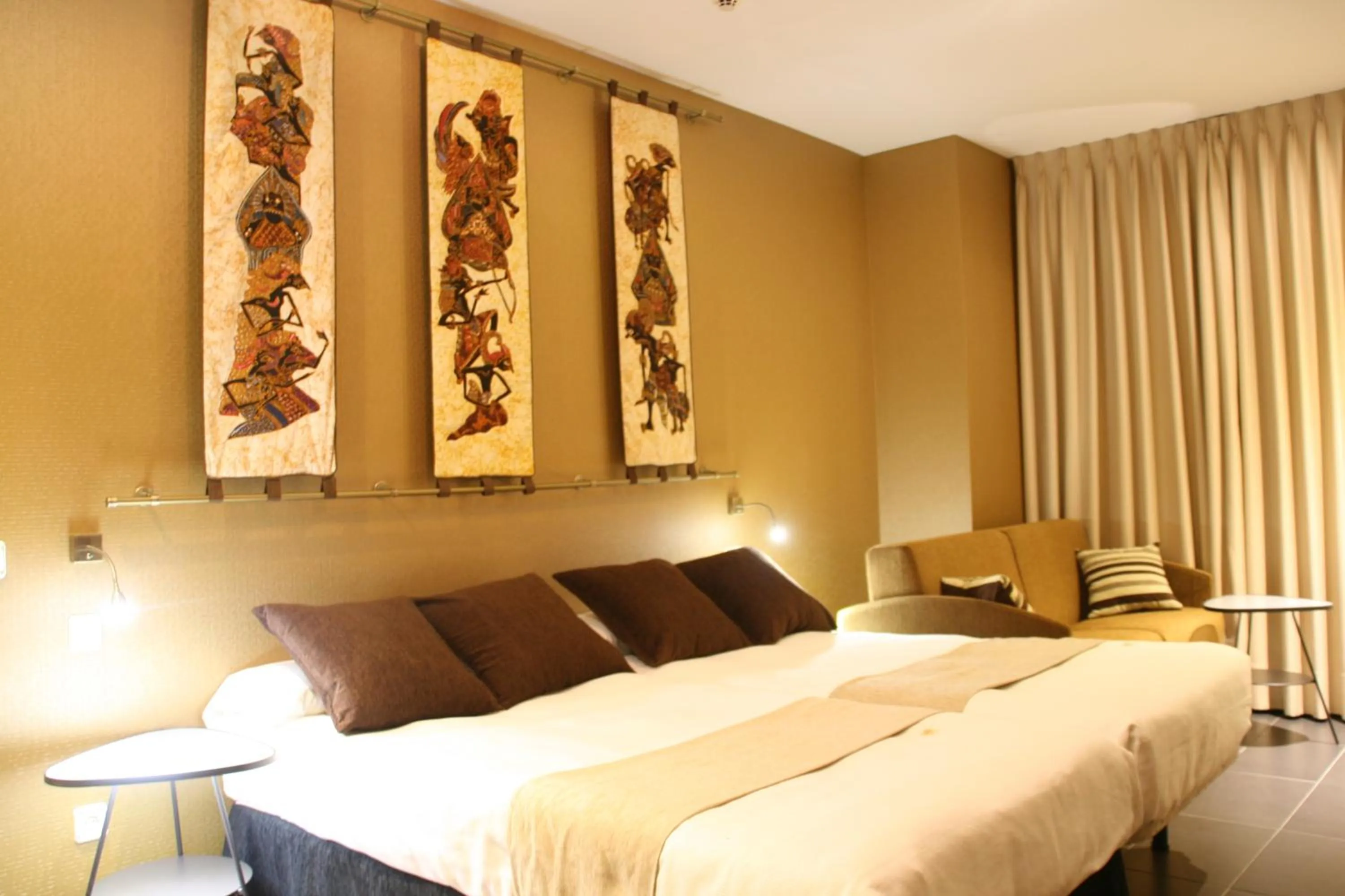 Photo of the whole room, Bed in Hotel Indiana