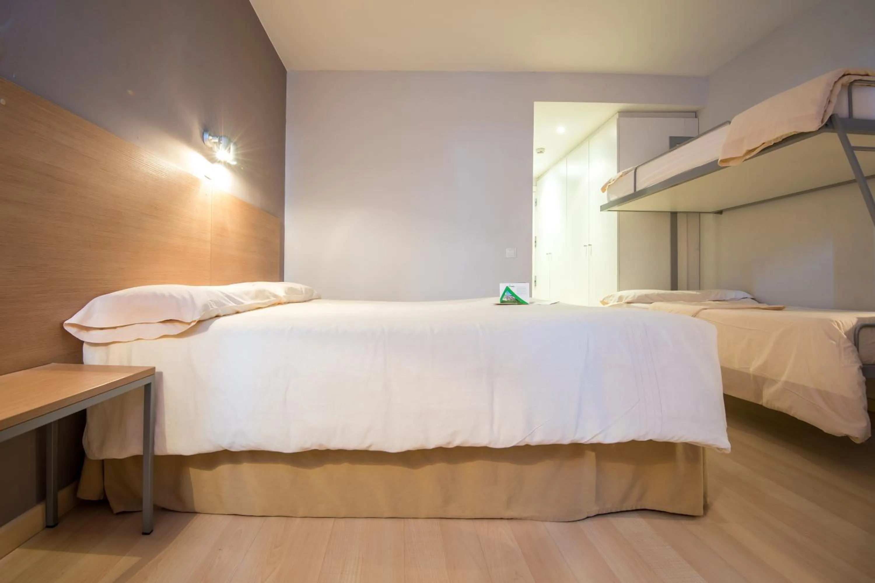 Decorative detail, Bed in Campus Cerdanya