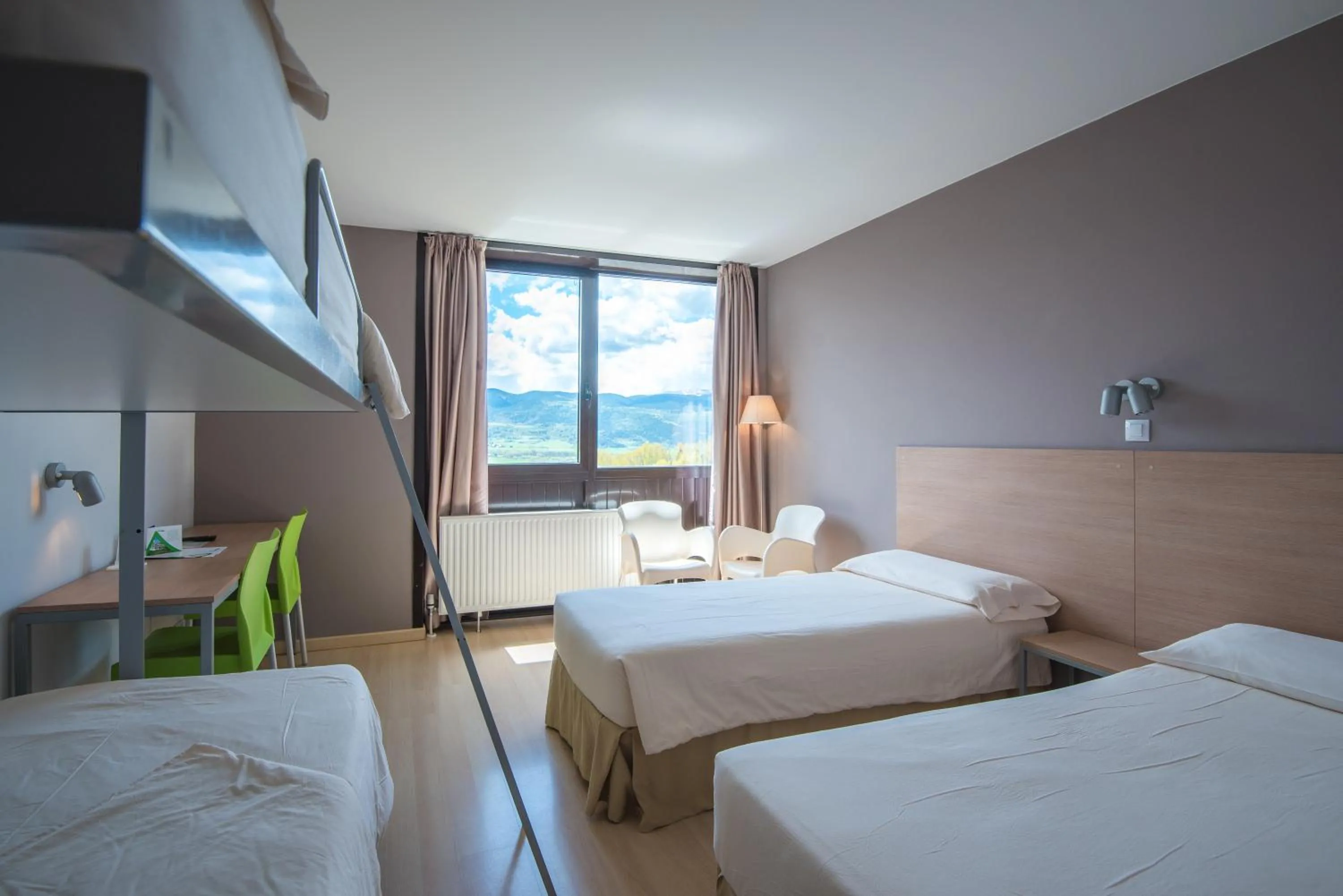 bunk bed, Bed in Campus Cerdanya