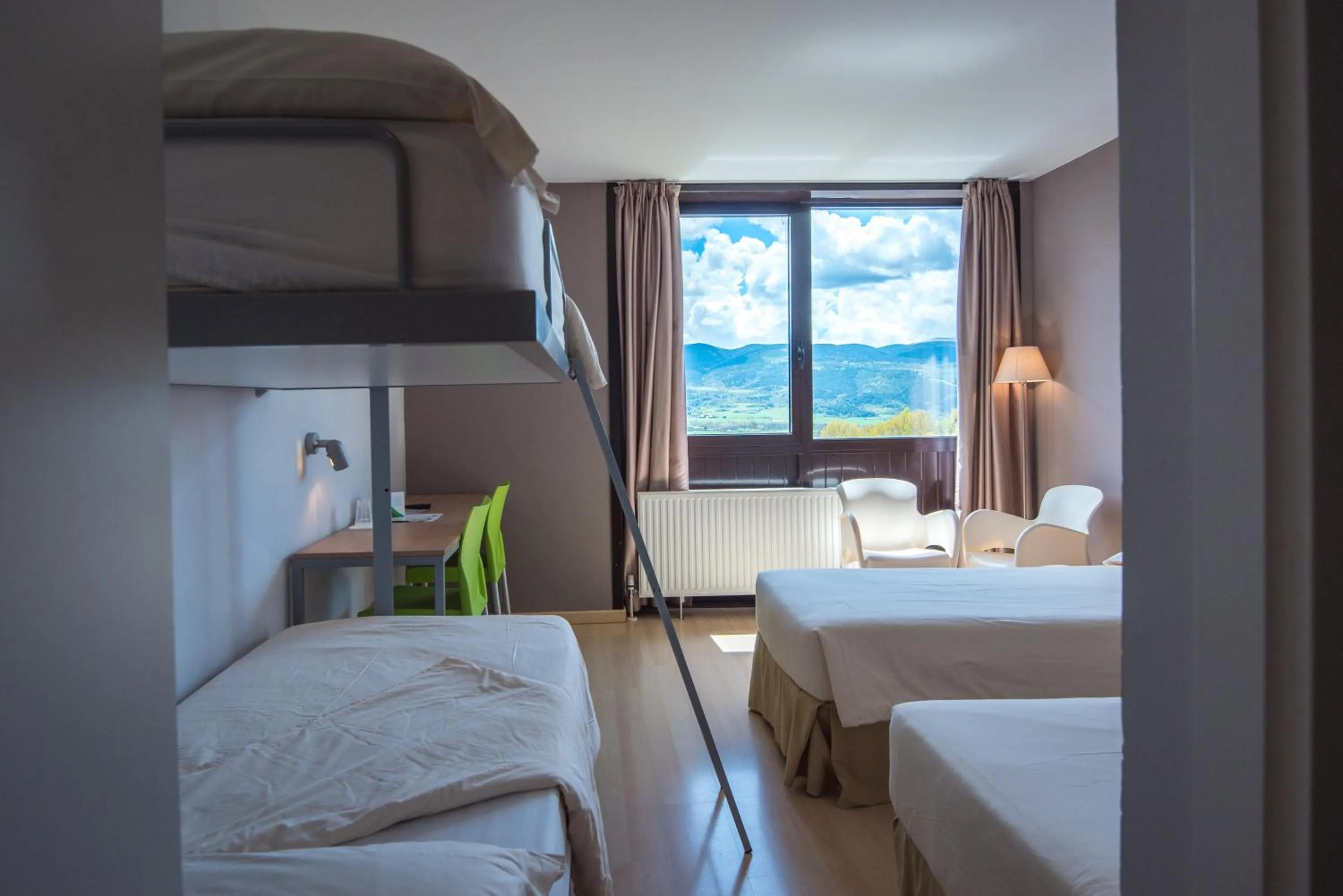 Decorative detail, Bed in Campus Cerdanya