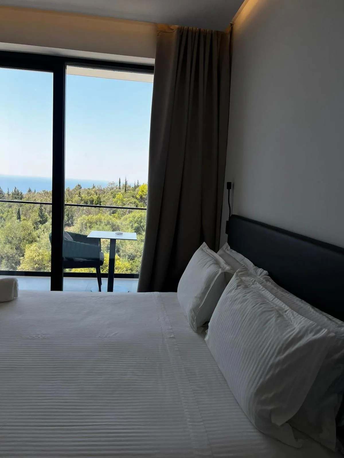 Bed in Black Diamond Hotel Dhermi