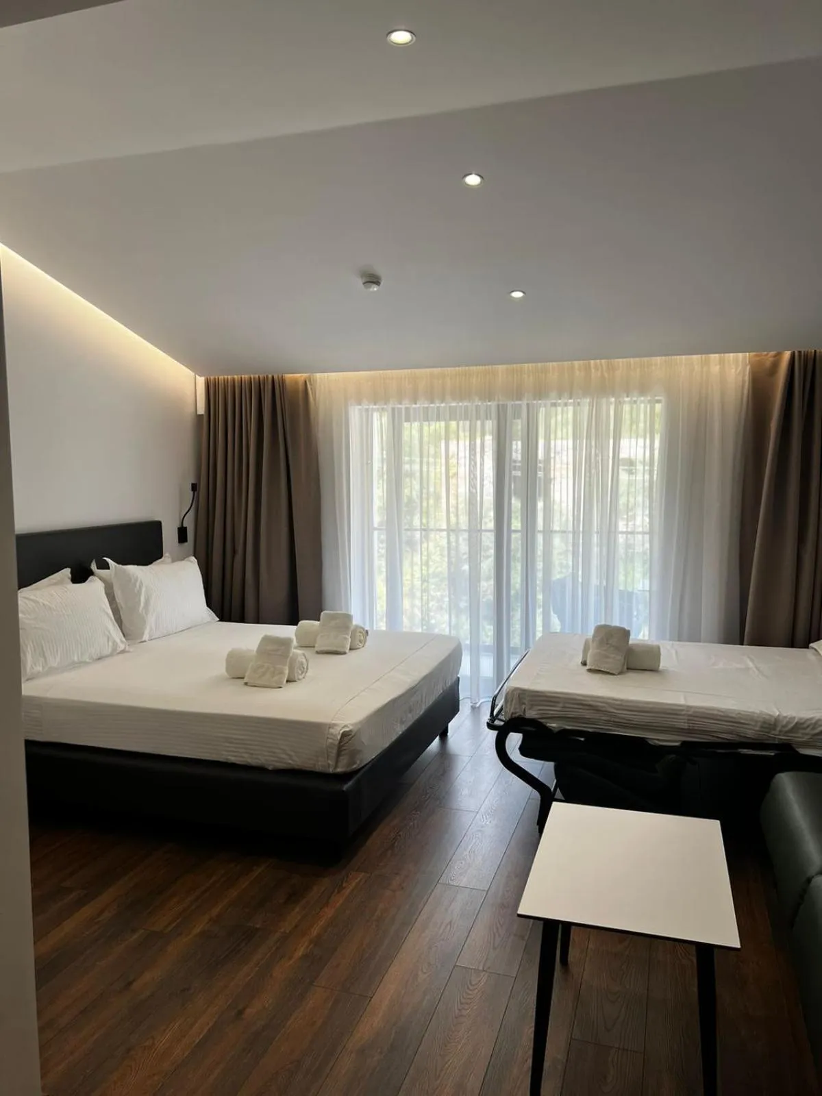 Bed in Black Diamond Hotel Dhermi