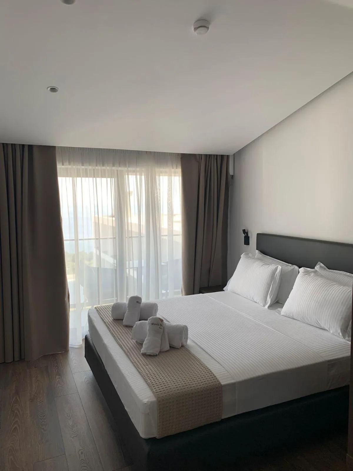 Bed in Black Diamond Hotel Dhermi