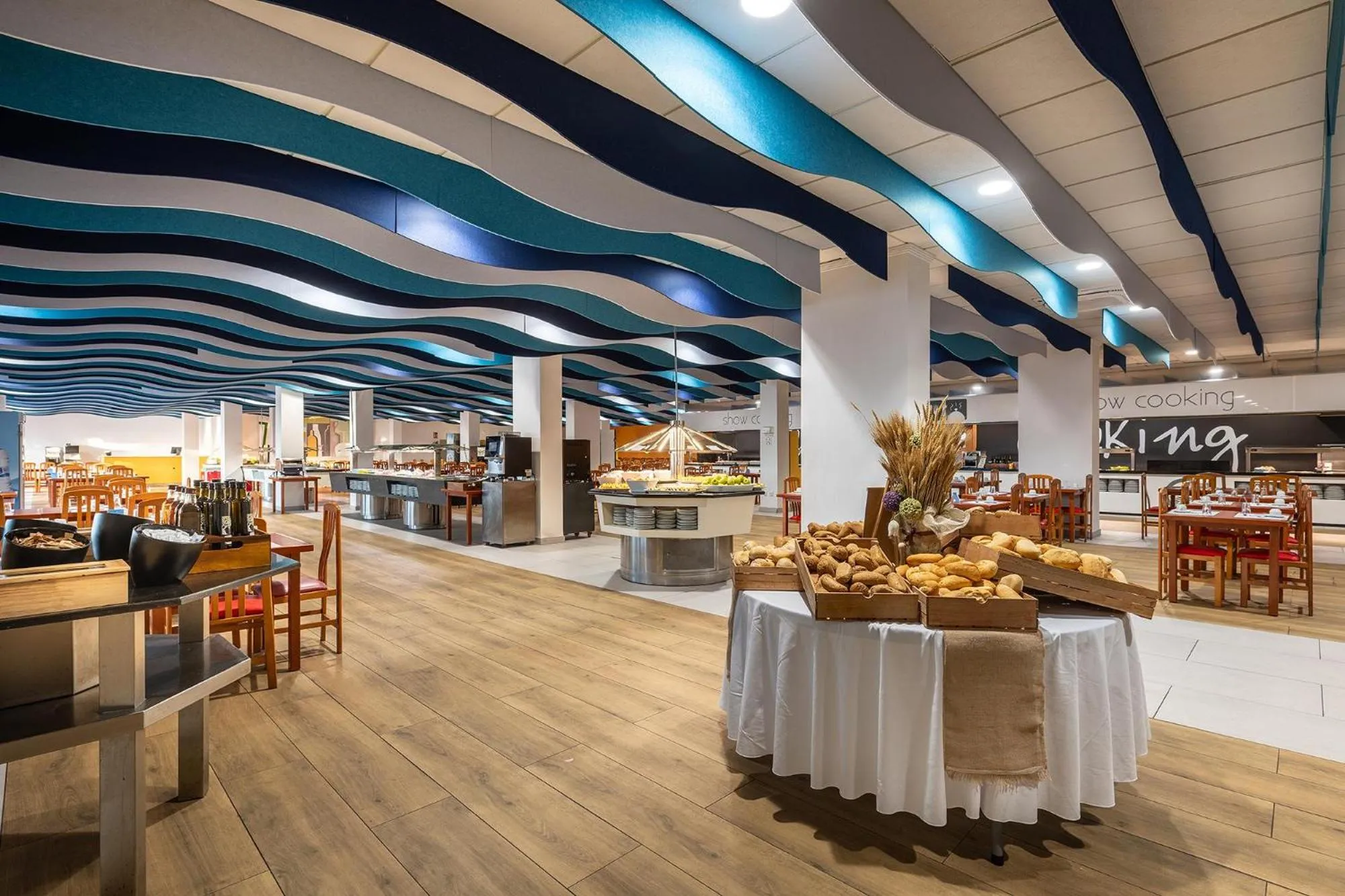 Restaurant/places to eat in Hotel Playas de Guardamar