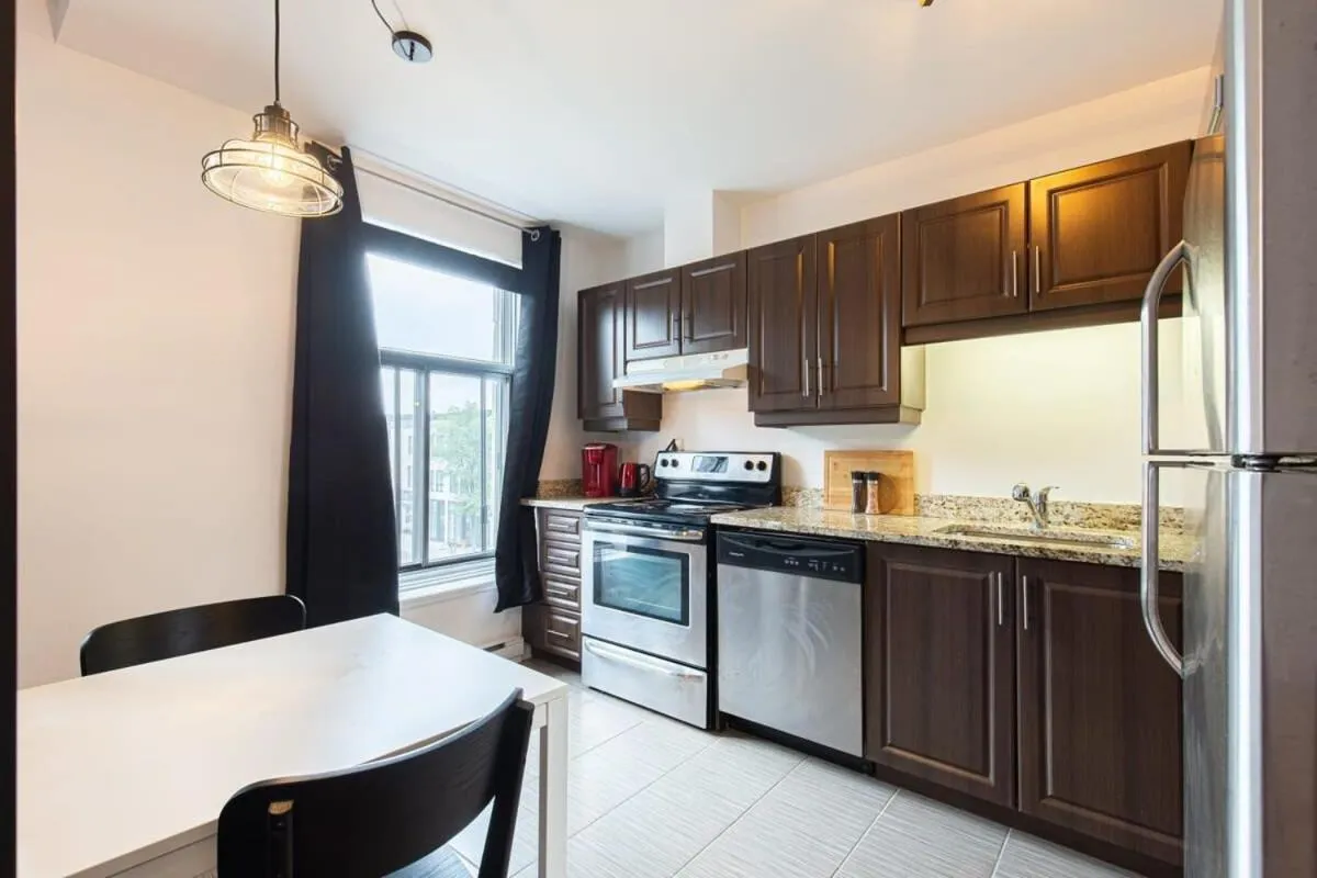 The Grand Prix Suite In the heart of MTL - M11 Rentals