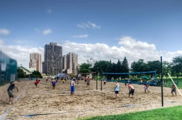 M11 The Simpsons Suite 3BR in The Heart of MTL