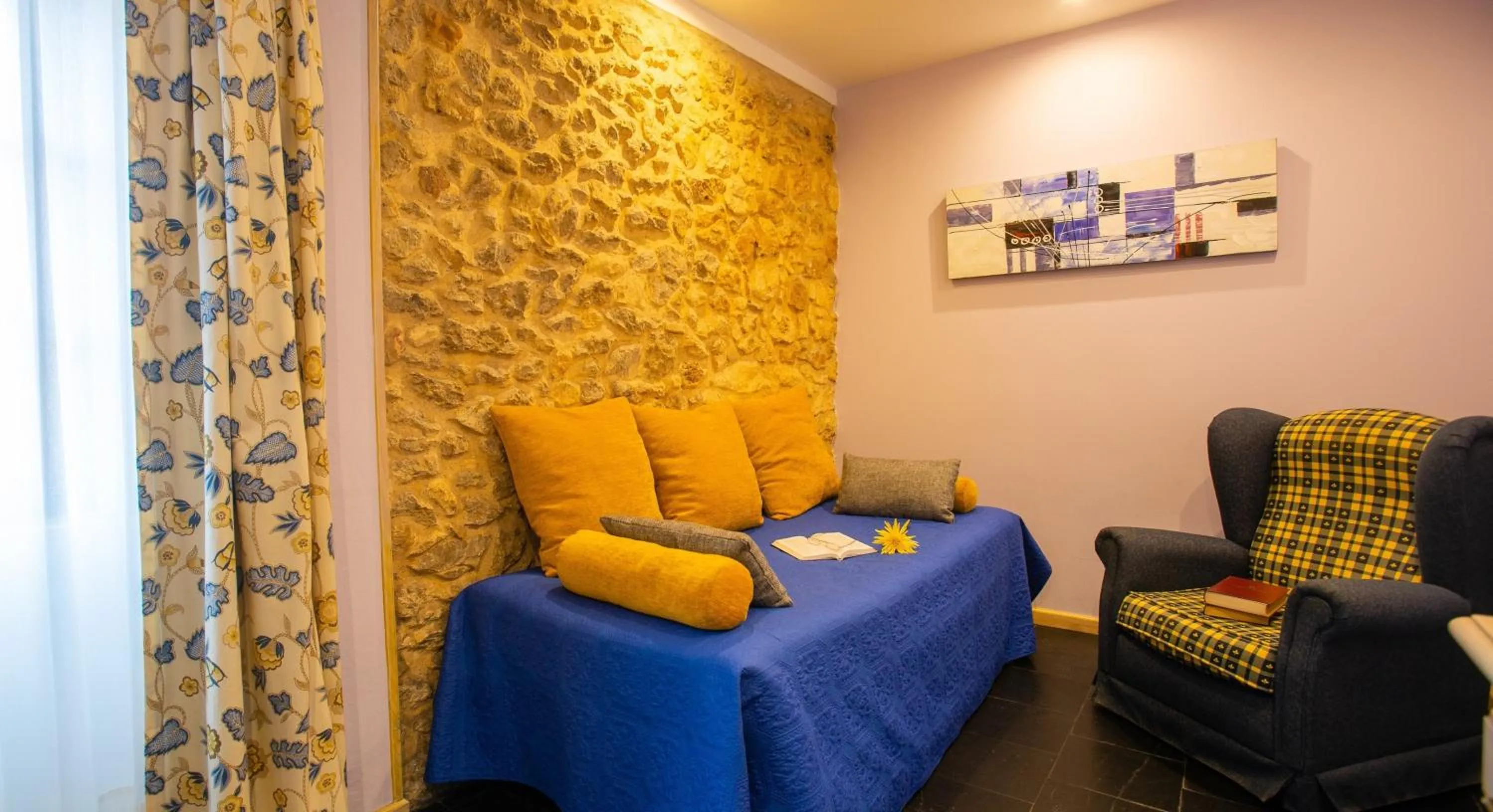 Living room in Hotel Palacio De La Viñona