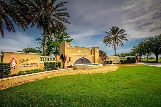 Gorgeous 4 Bd Close to Disney @ Magic Village 3114