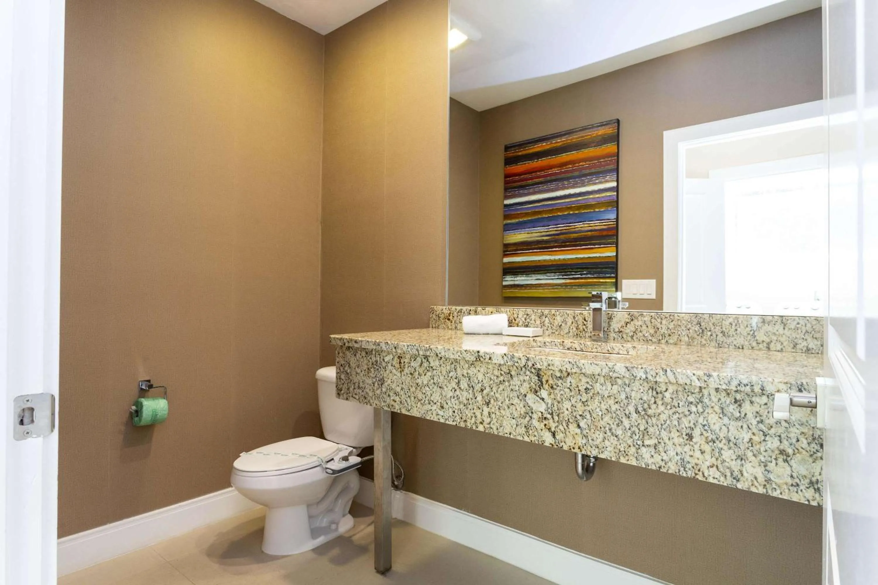 Gorgeous 4 Bd Close to Disney @ Magic Village 3114