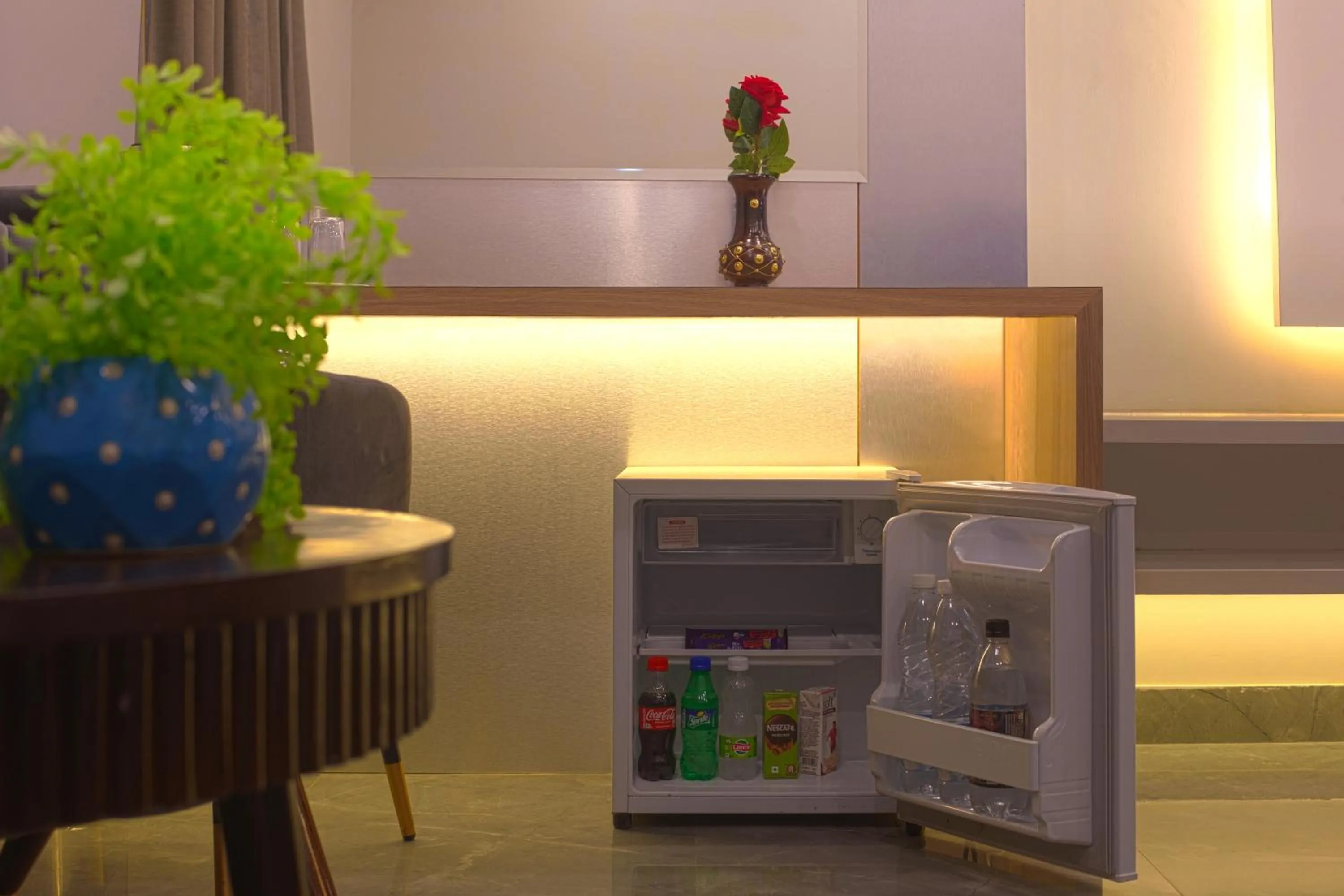 oven in Hotel Bay Laurel Retreat