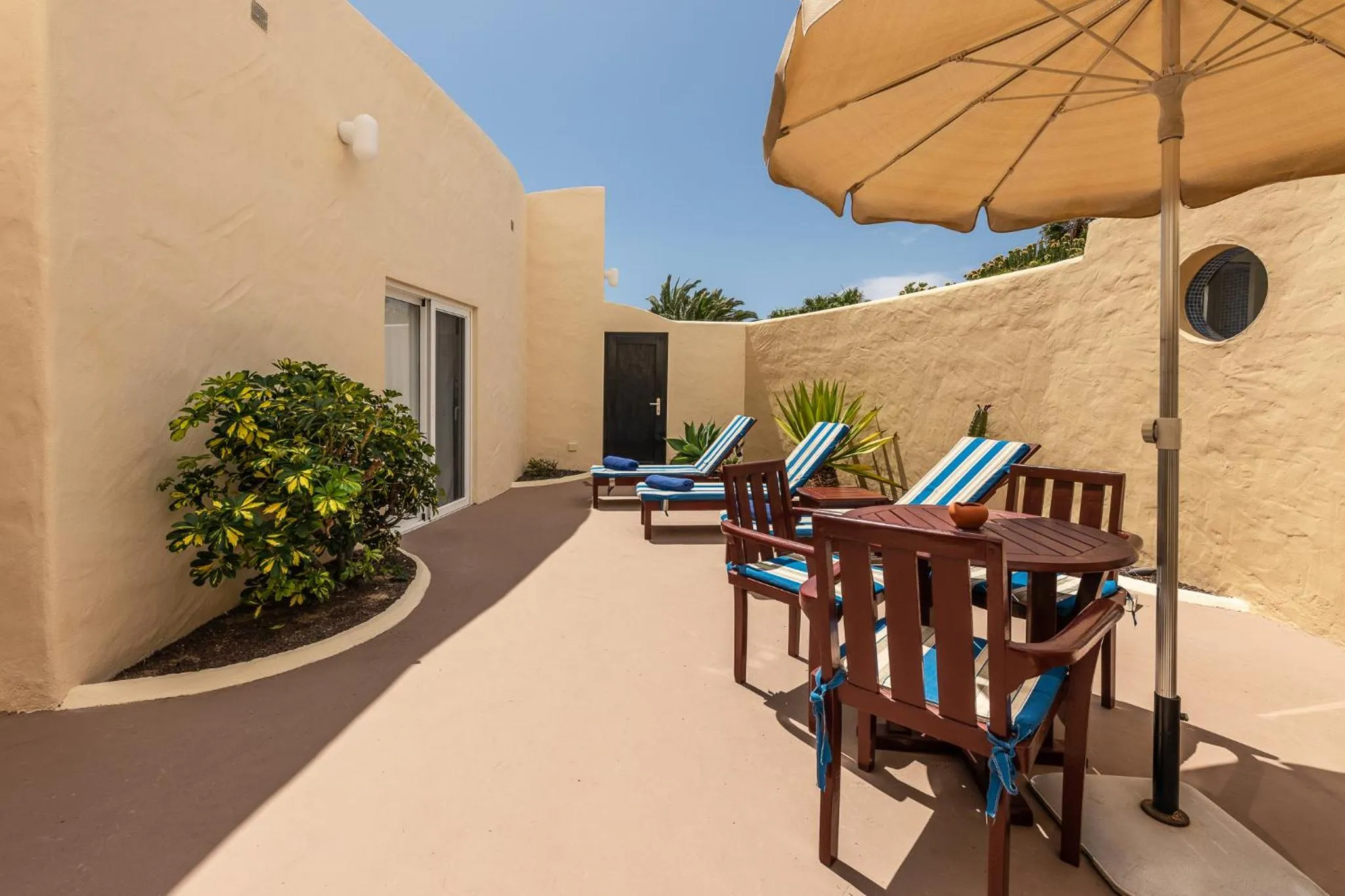 Balcony/Terrace in Hotel LIVVO Risco del Gato Suites