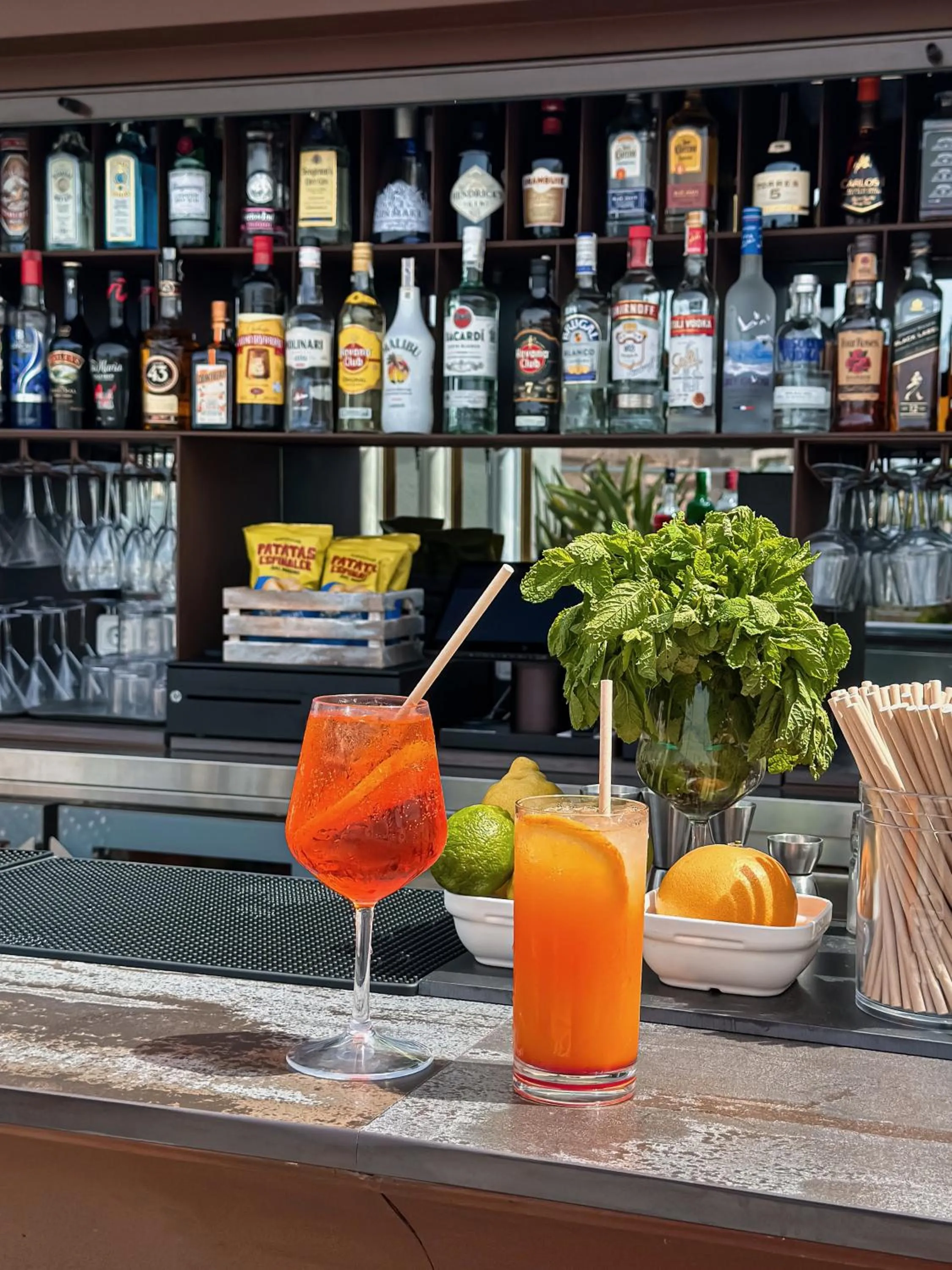 Swimming pool in Silken Ramblas