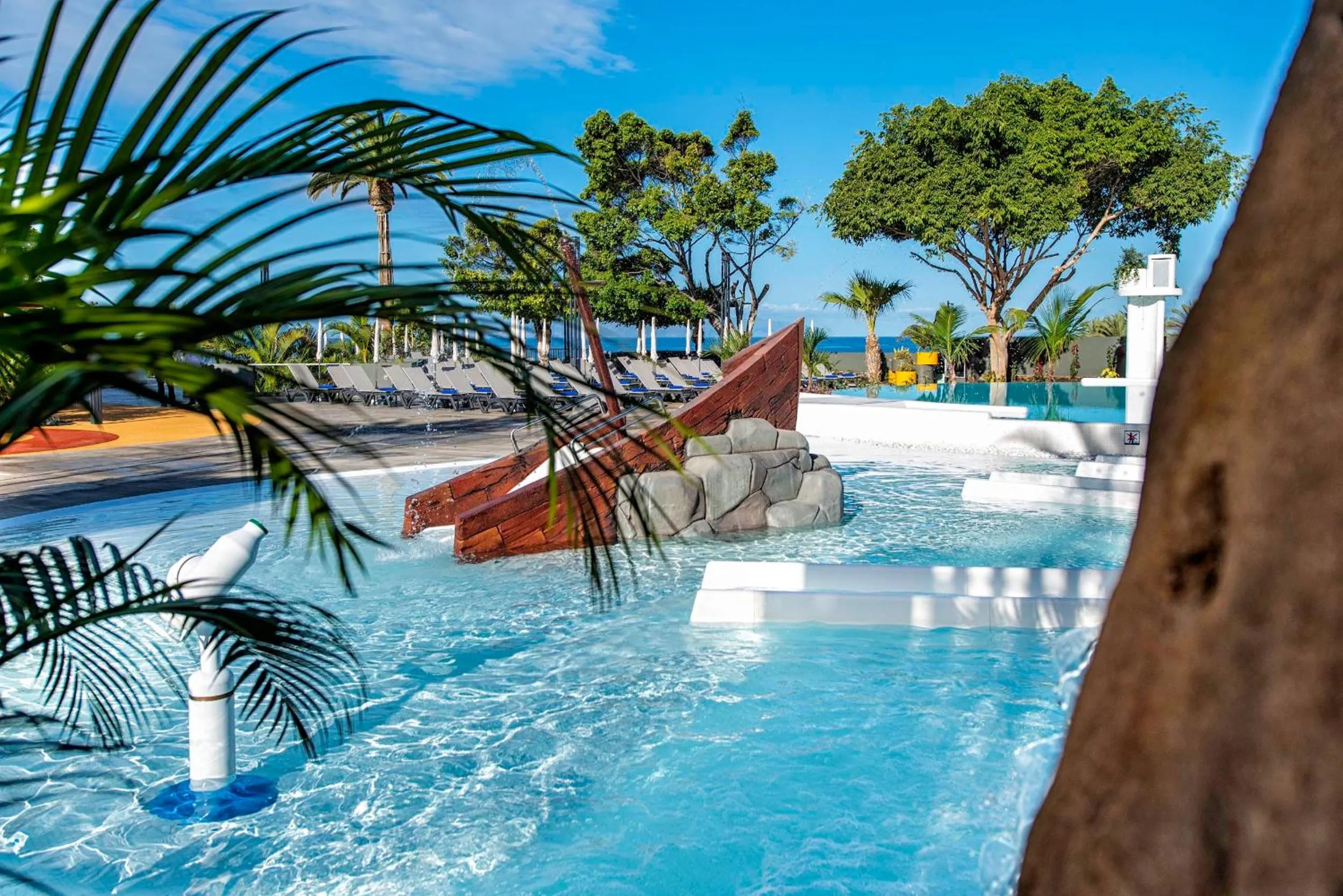 Aqua park in Adrián Hoteles Roca Nivaria