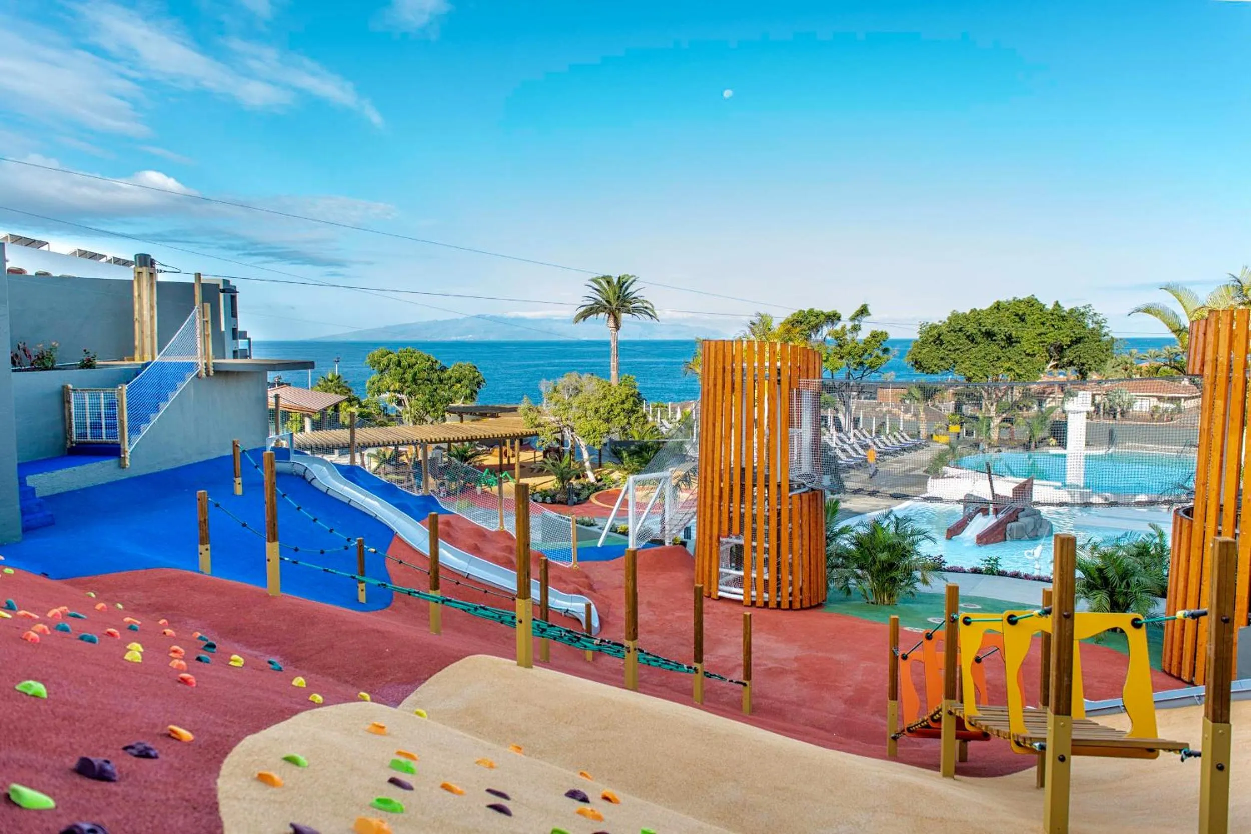 Aqua park in Adrián Hoteles Roca Nivaria