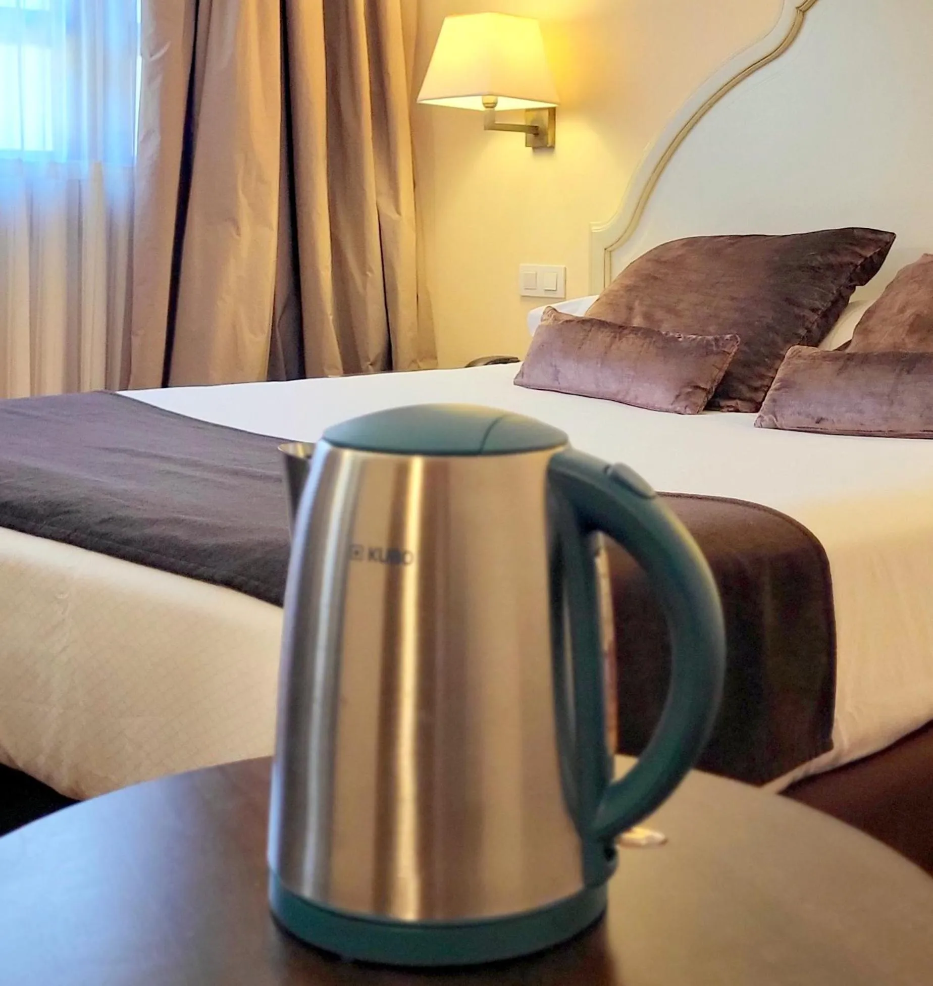 Decorative detail, Bed in Hotel San Antonio el Real