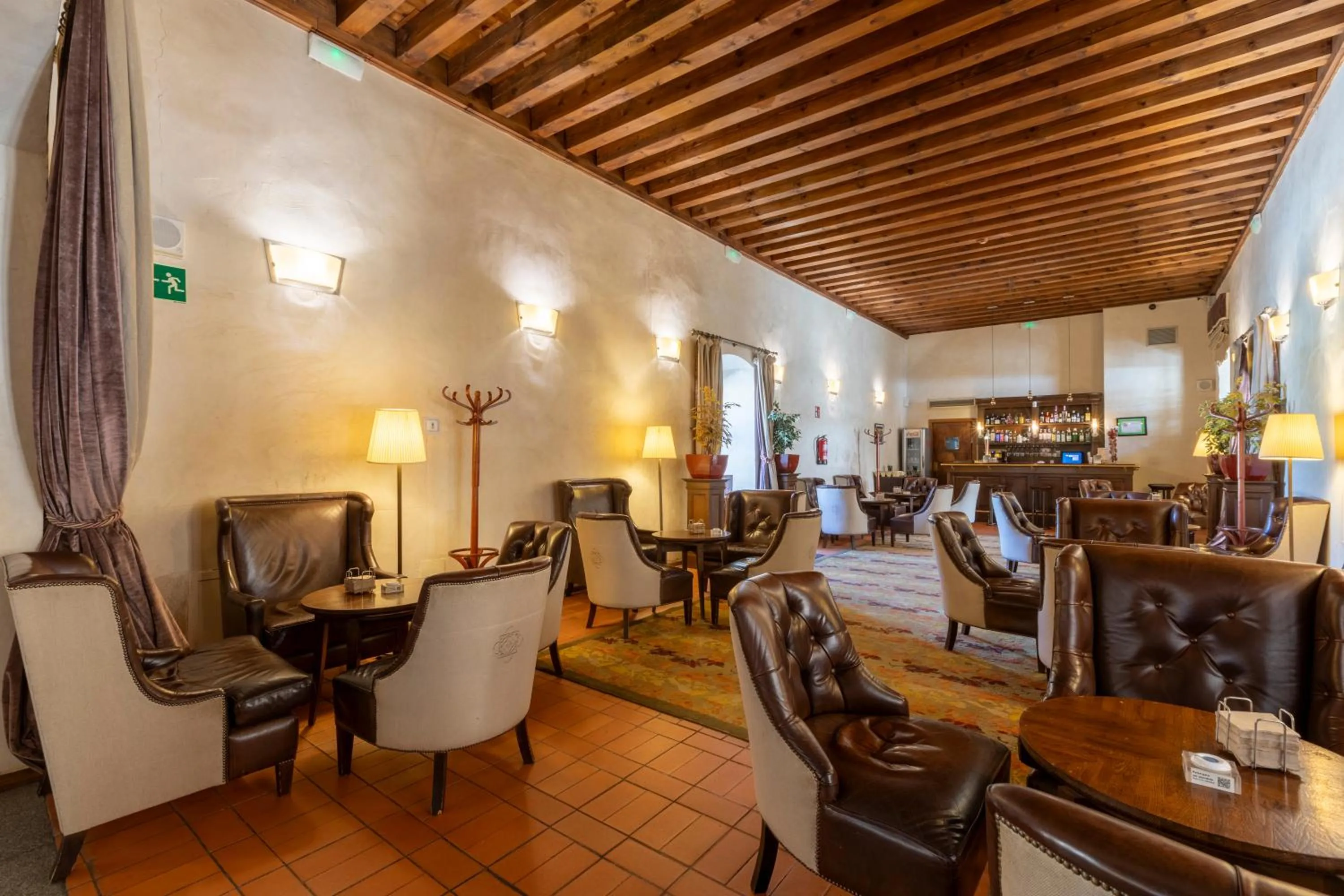 Living room in Hotel San Antonio el Real