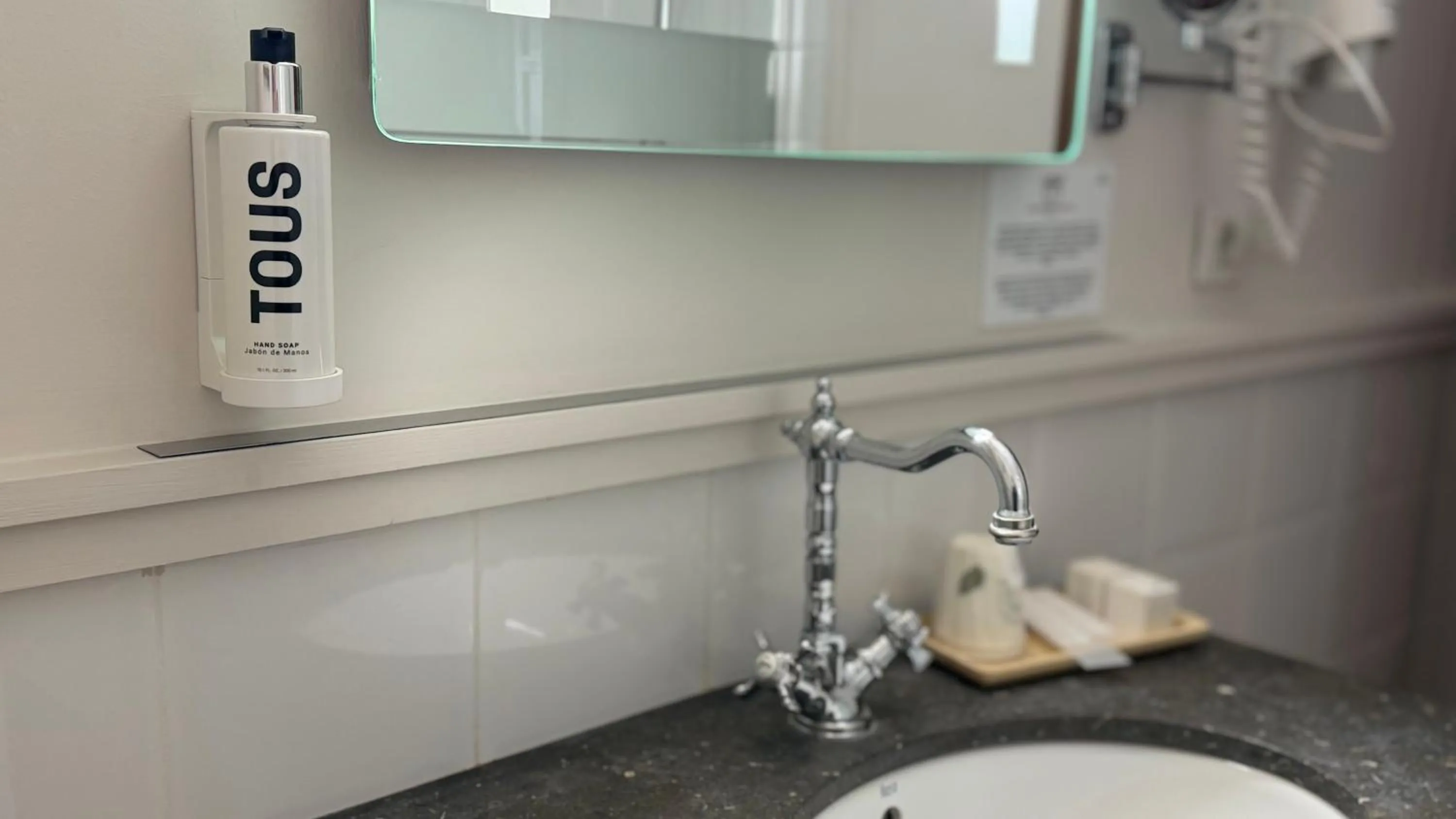 Bathroom in Hotel San Antonio el Real