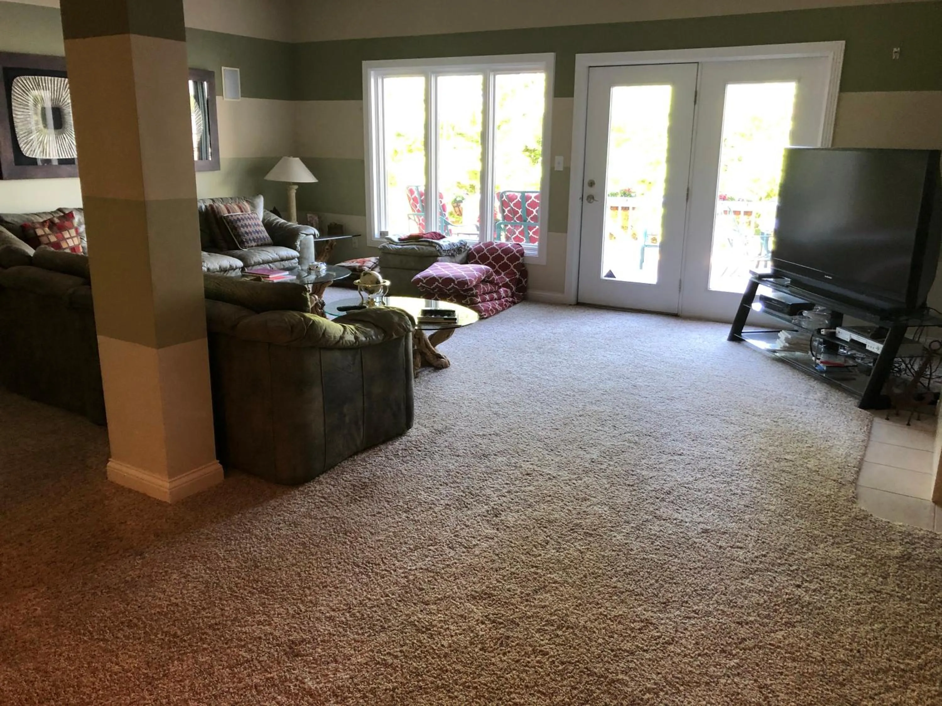 Living room in Luxury on the lake