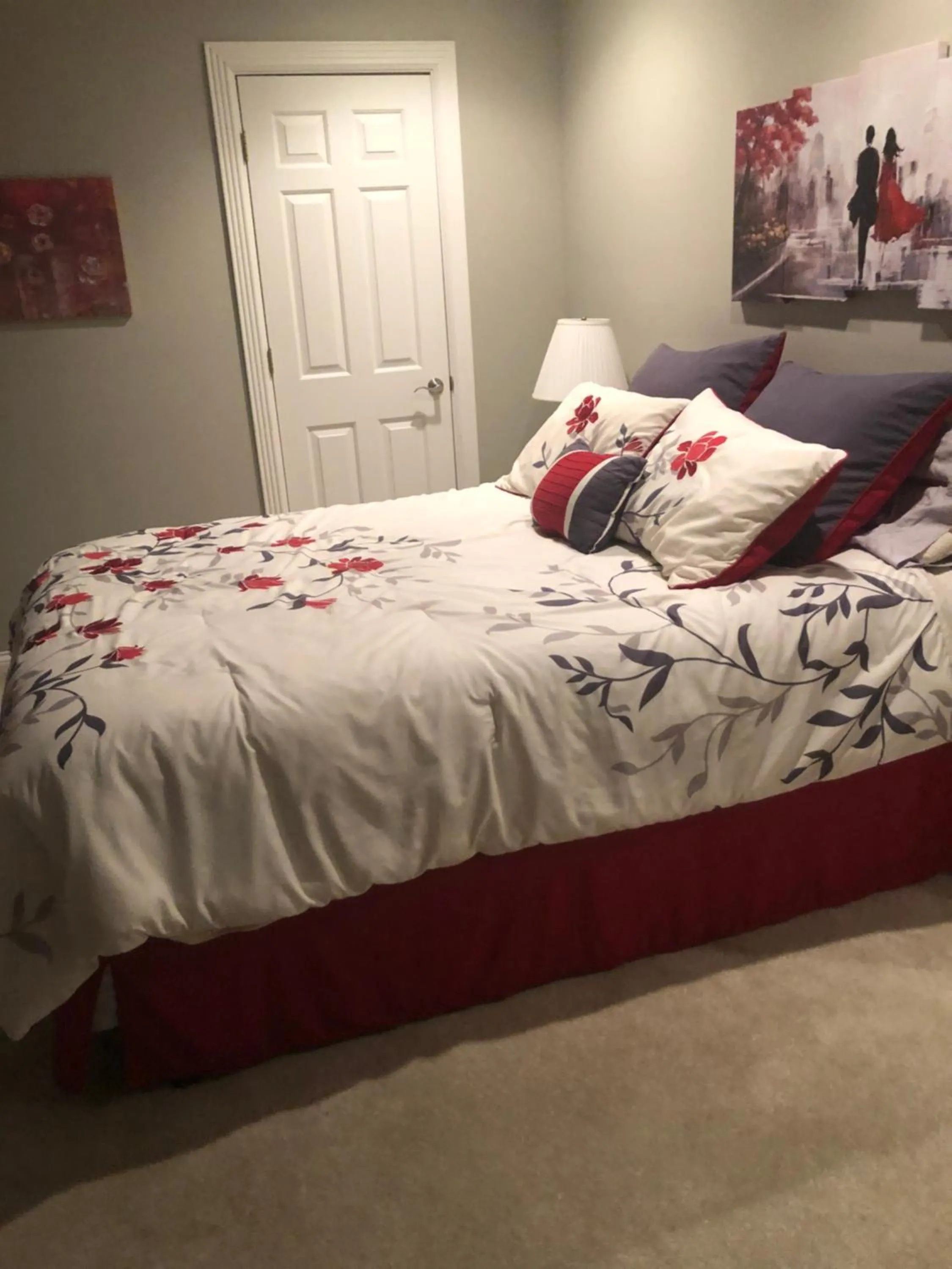 Bed in Luxury on the lake